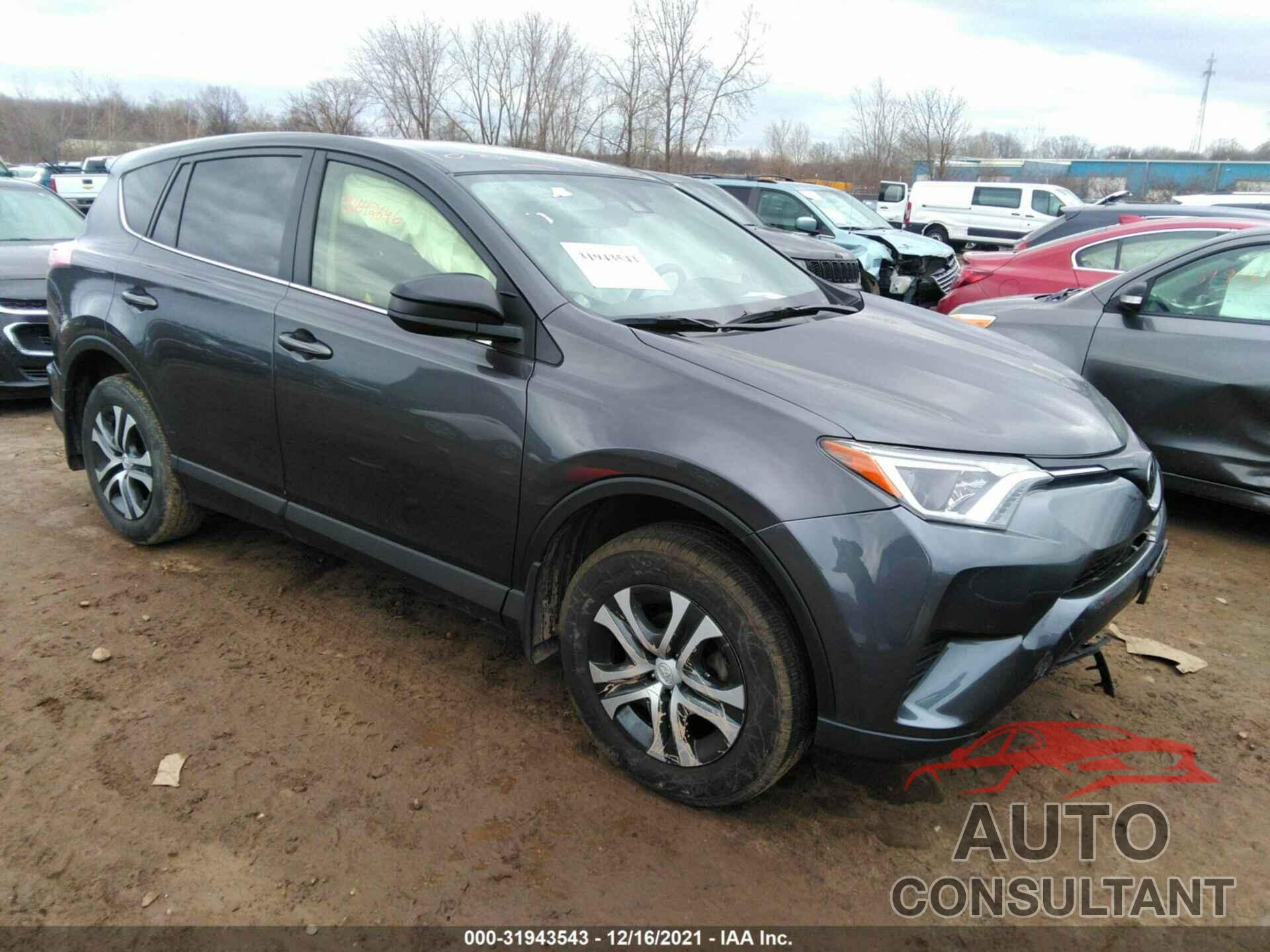 TOYOTA RAV4 2018 - JTMBFREV9JJ260621