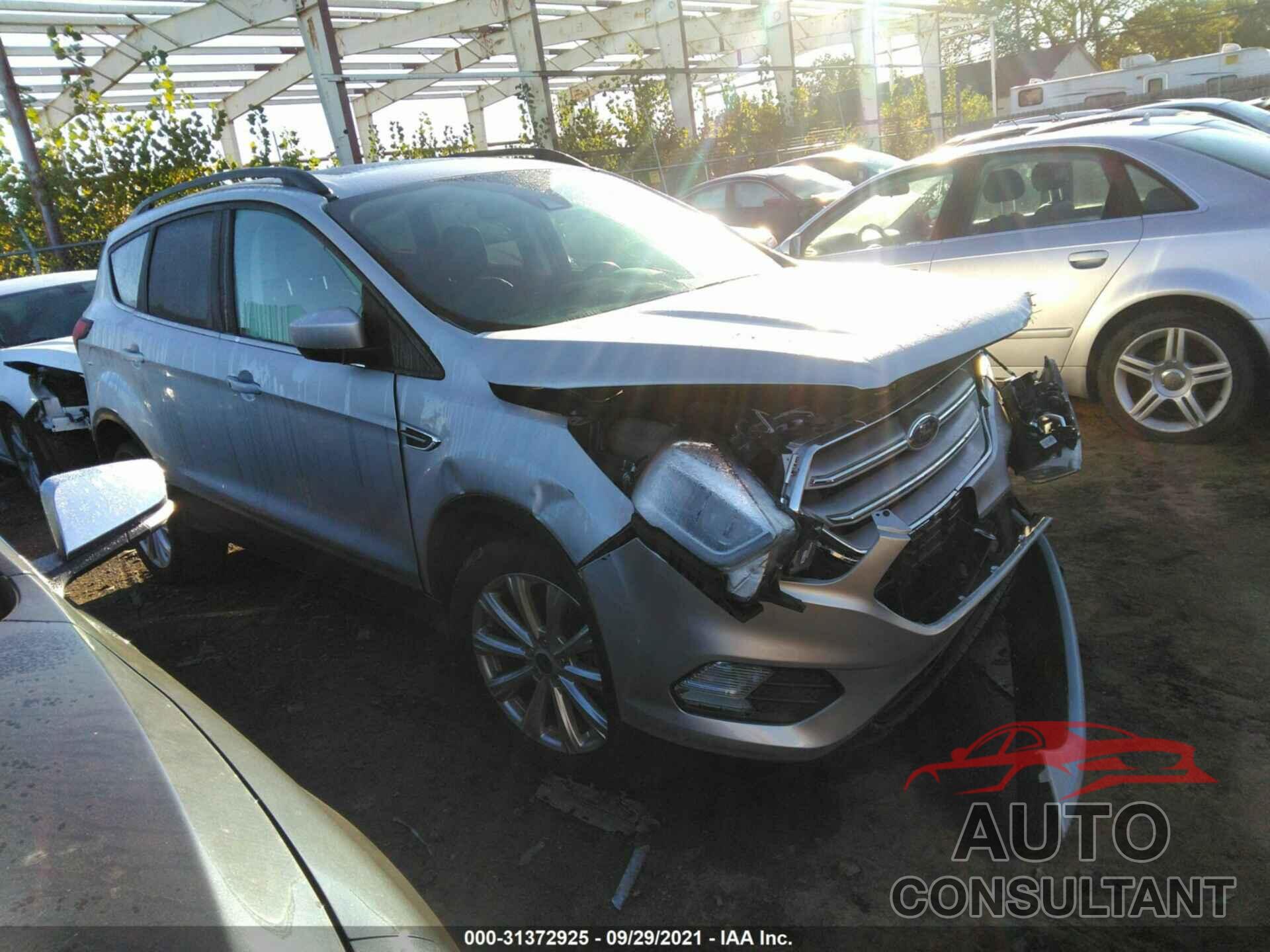 FORD ESCAPE 2019 - 1FMCU9HDXKUB19338