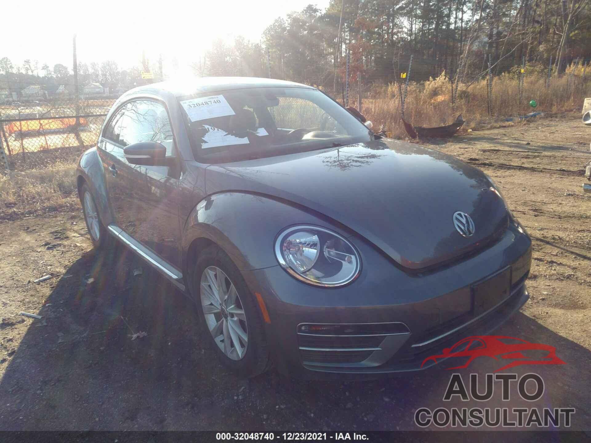 VOLKSWAGEN BEETLE 2017 - 3VWJ17AT9HM615347