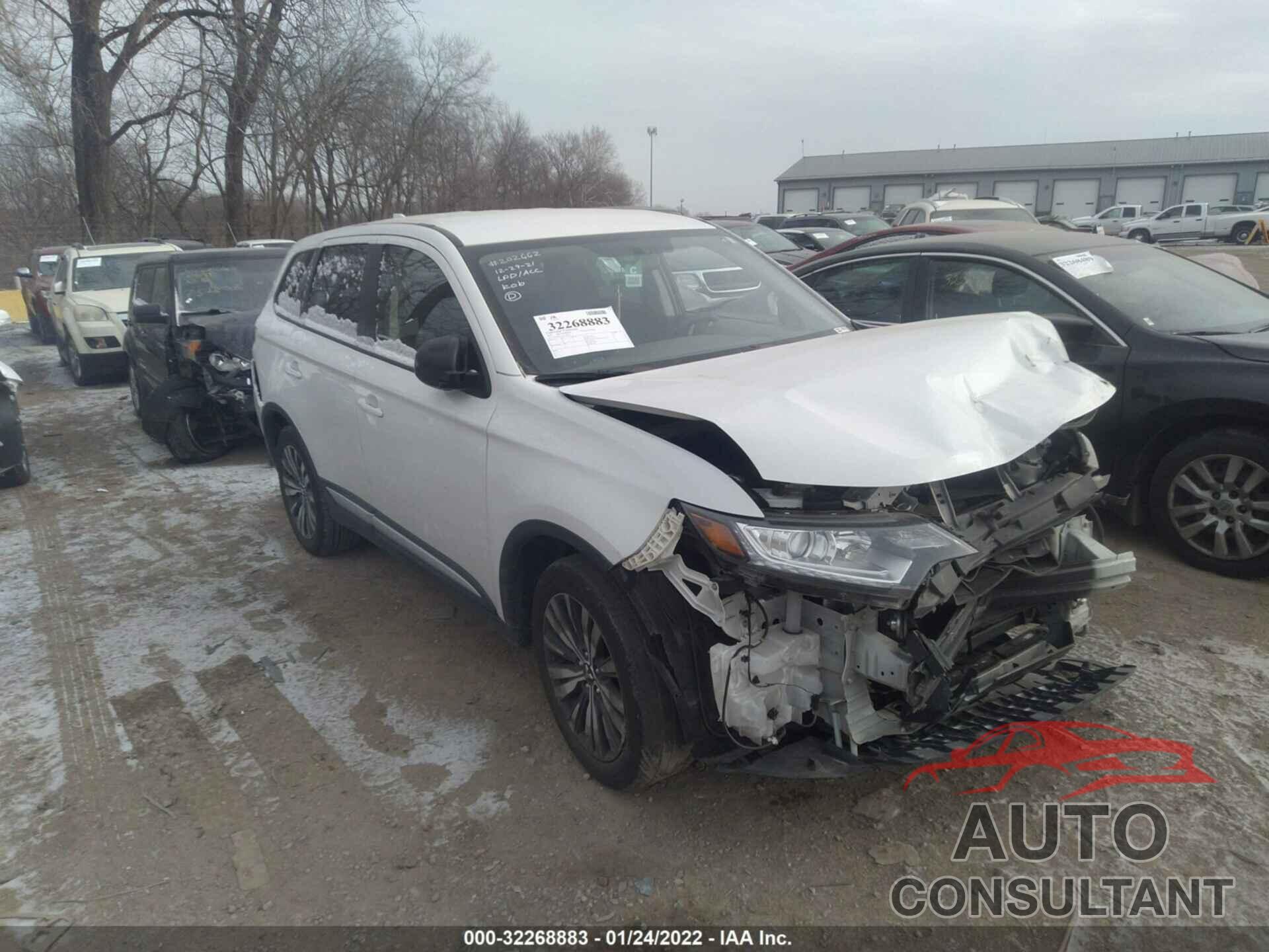 MITSUBISHI OUTLANDER 2019 - JA4AD2A33KZ026033