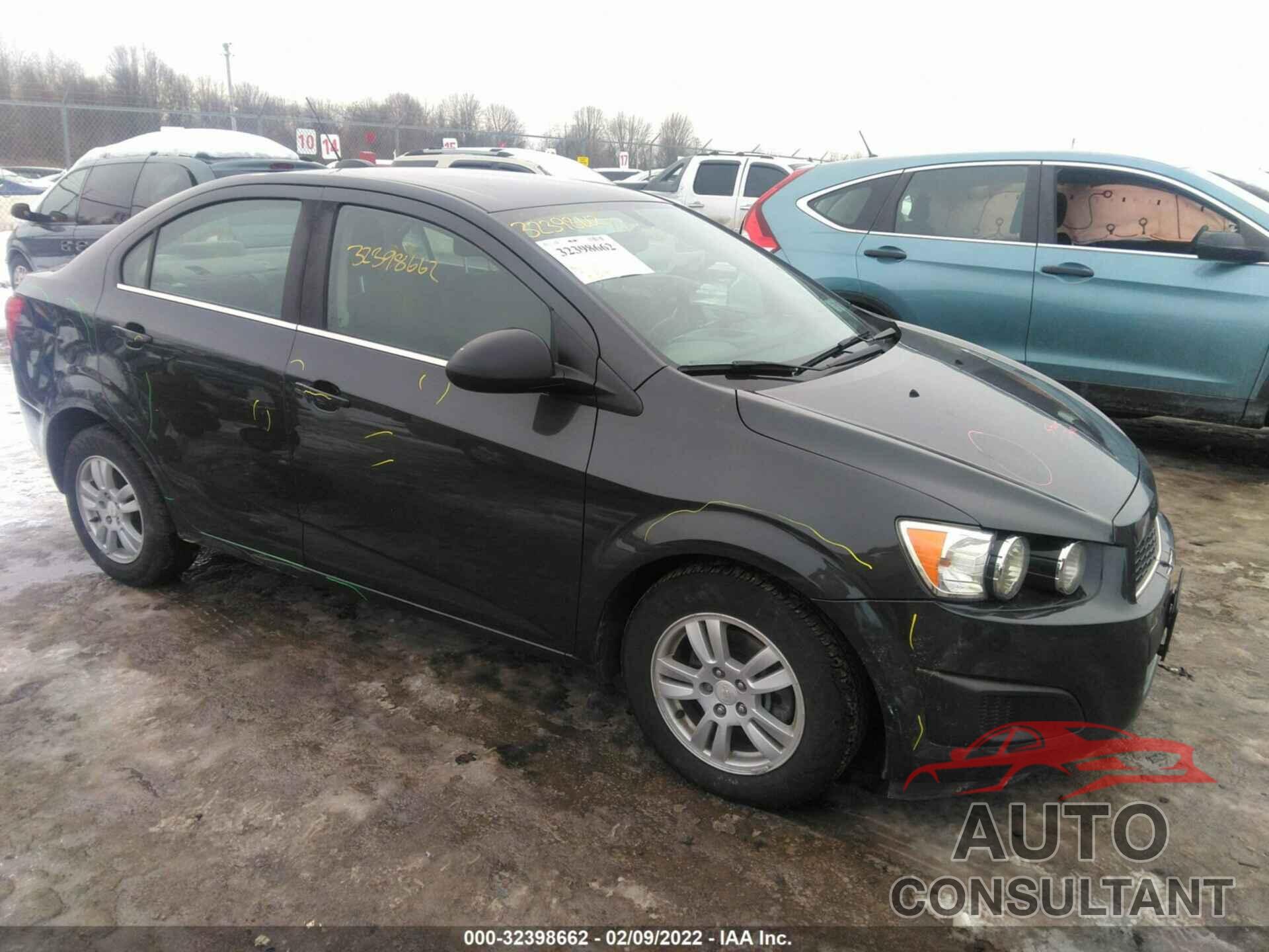 CHEVROLET SONIC 2015 - KMHD74LF6HU122611