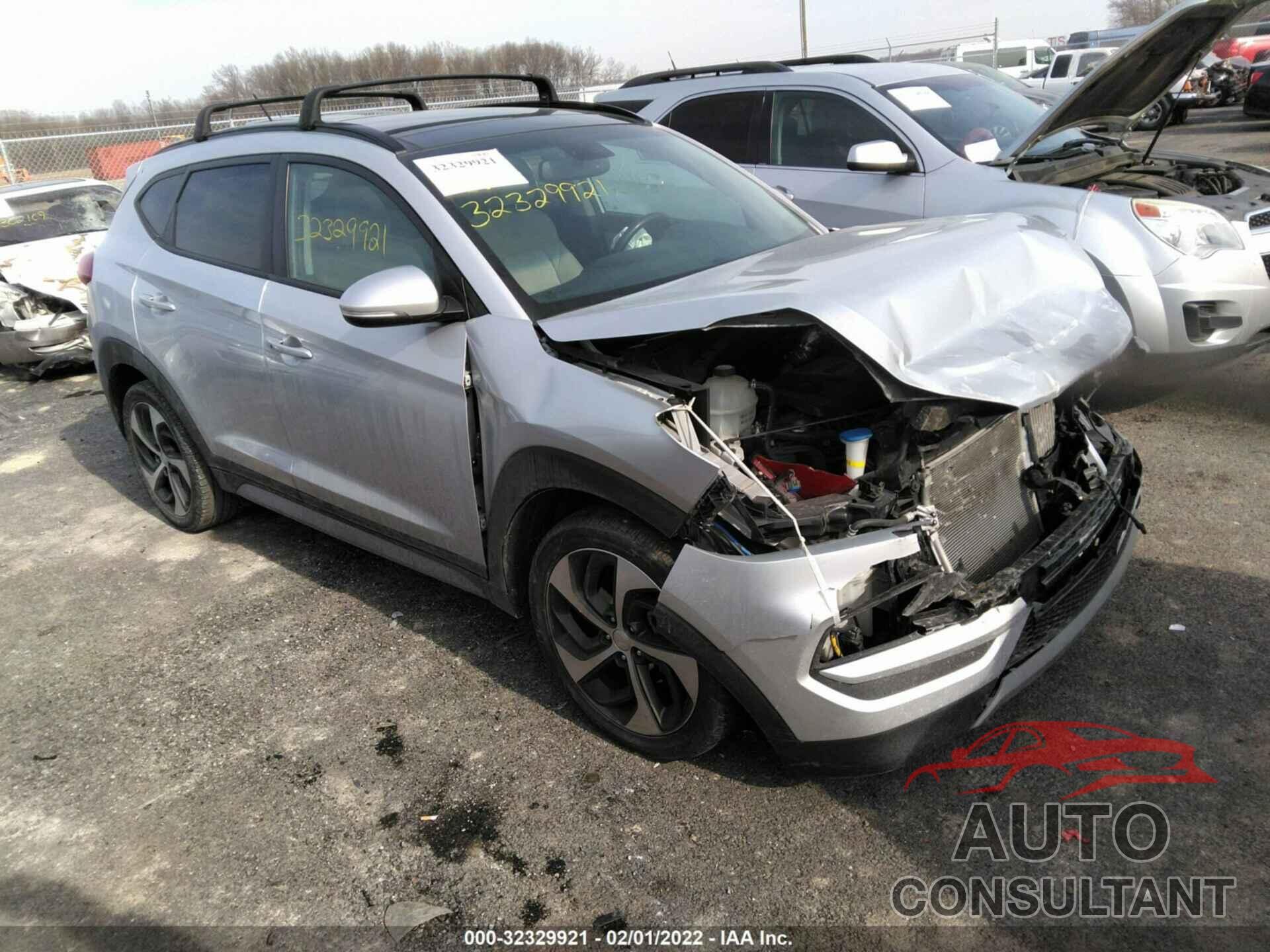 HYUNDAI TUCSON 2017 - KM8J33A20HU558055