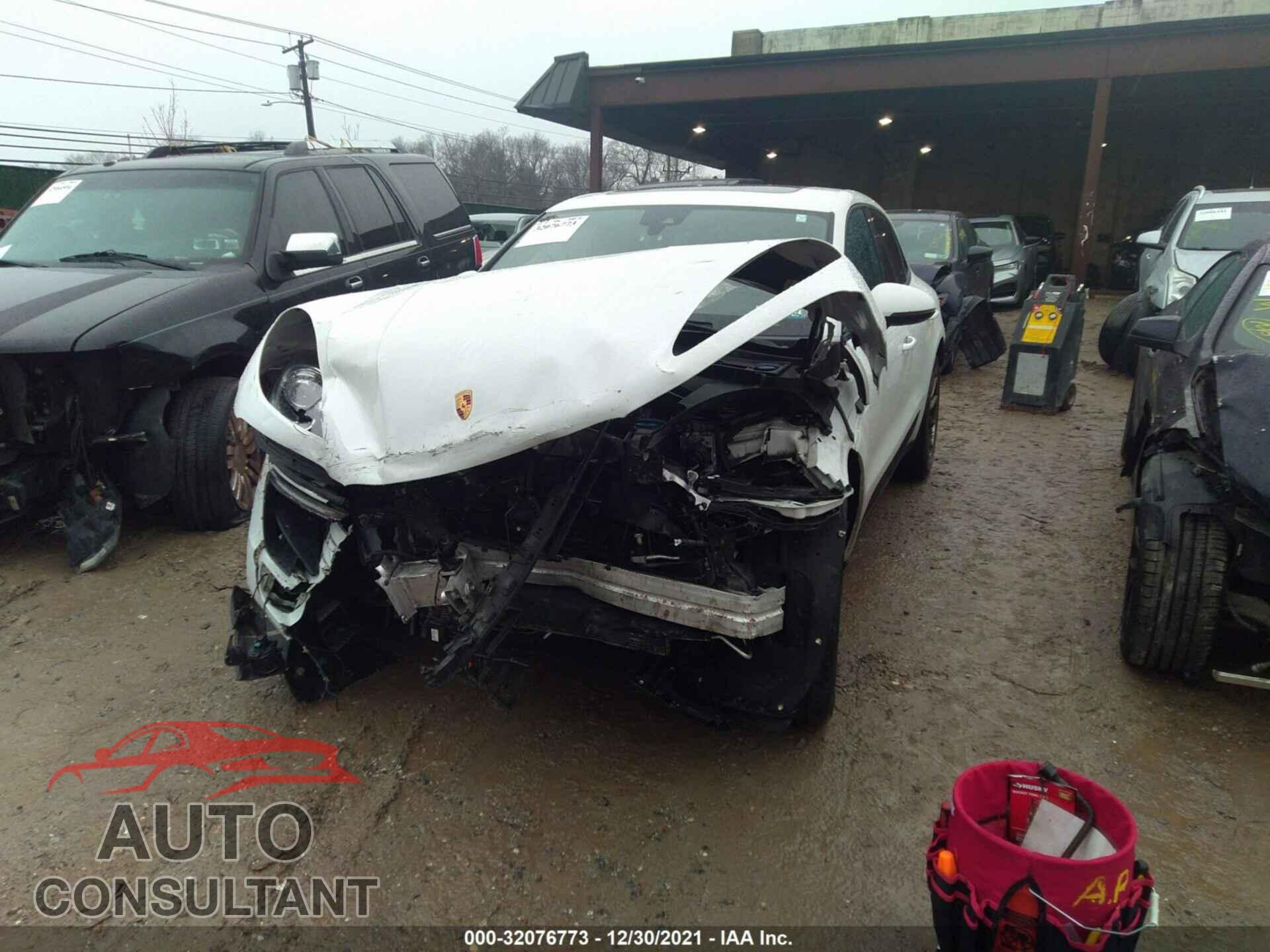 PORSCHE MACAN 2017 - WP1AA2A52HLB06630
