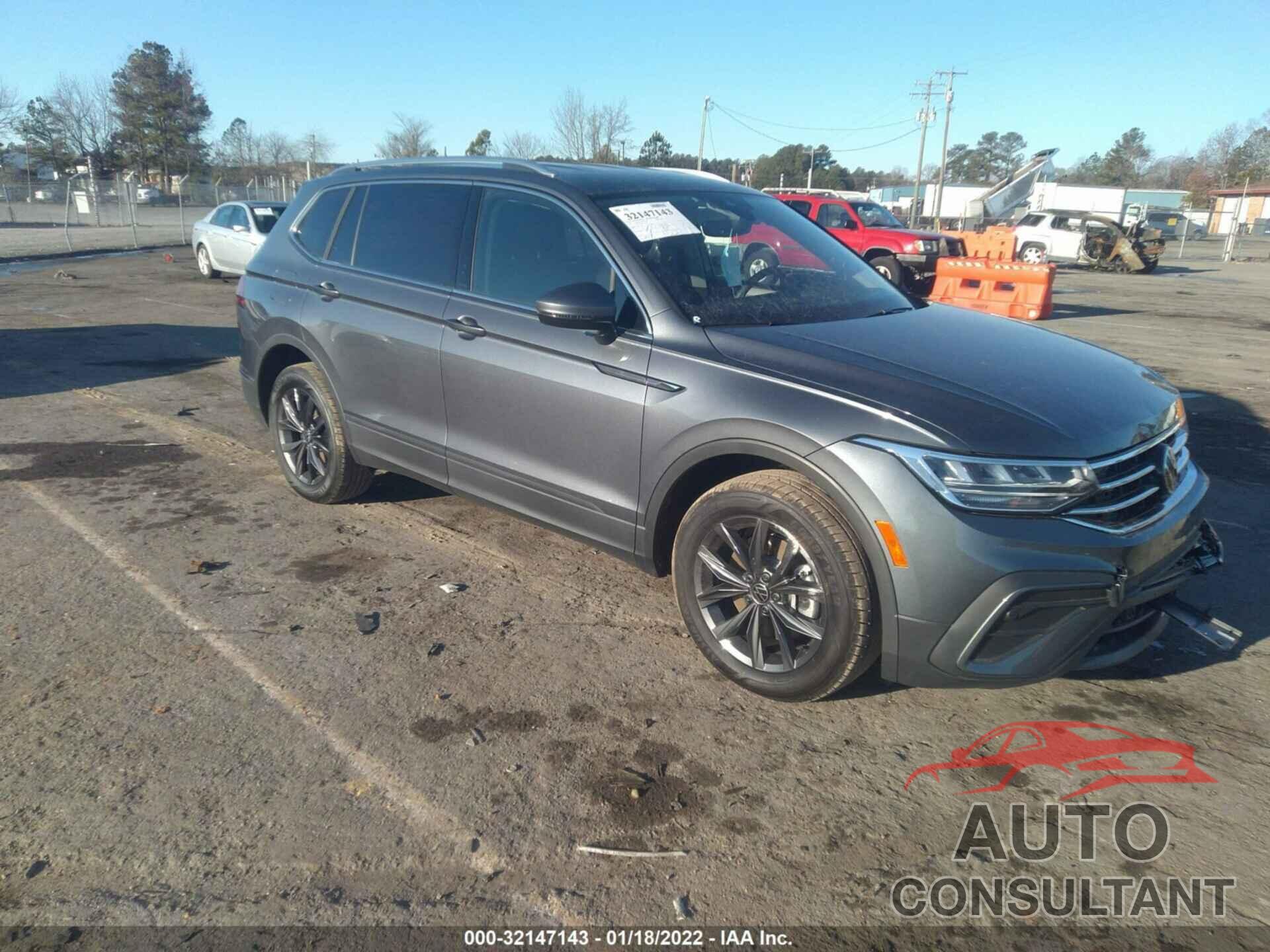 VOLKSWAGEN TIGUAN 2022 - 3VV3B7AXXNM024193