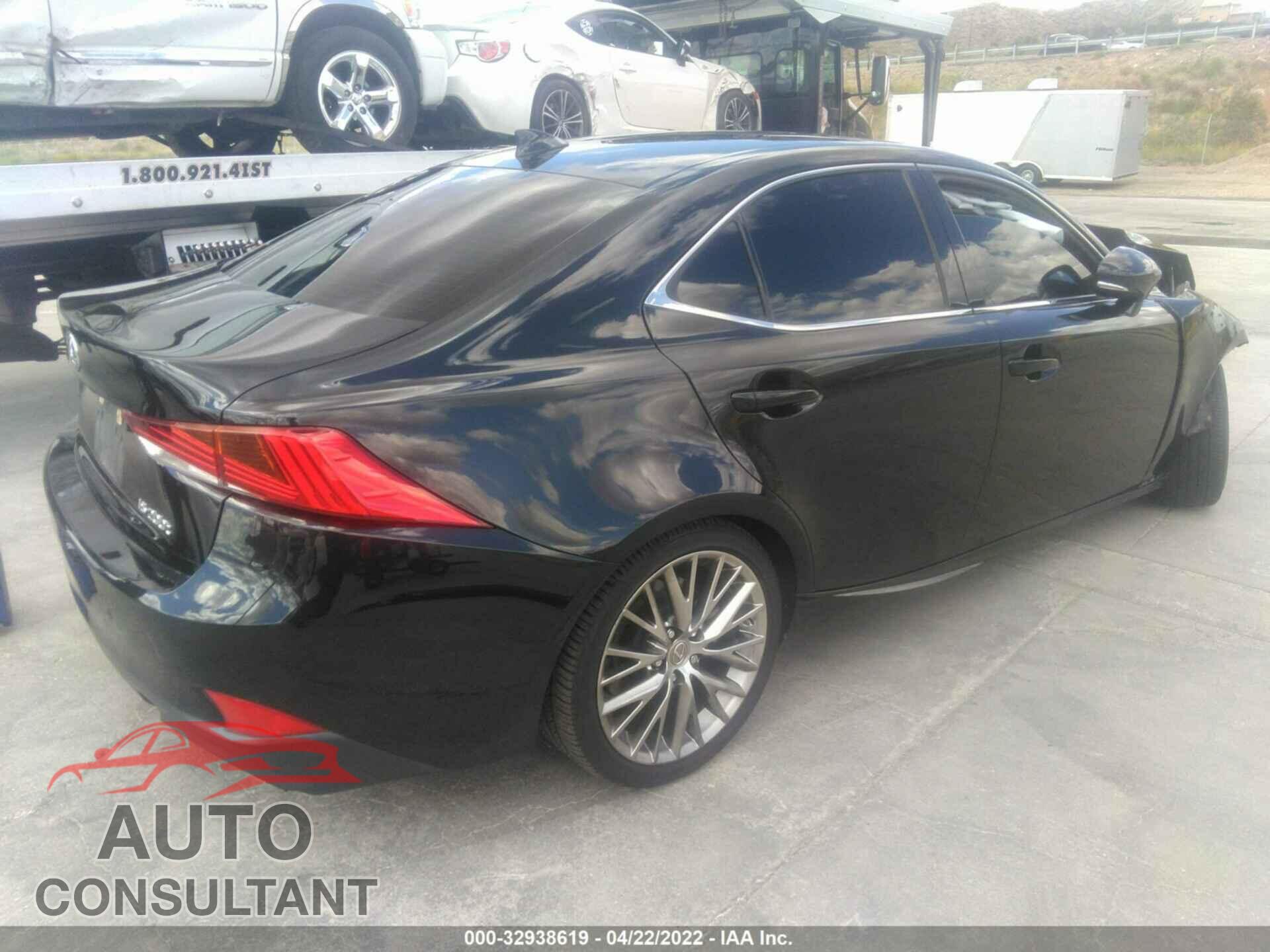 LEXUS IS 2017 - JTHBA1D25H5055676
