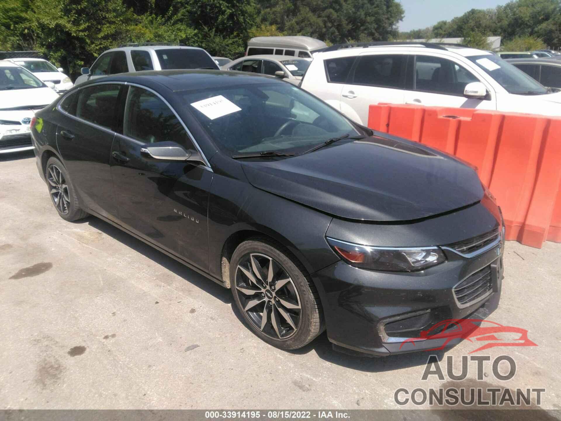 CHEVROLET MALIBU 2017 - 1G1ZE5ST5HF238375