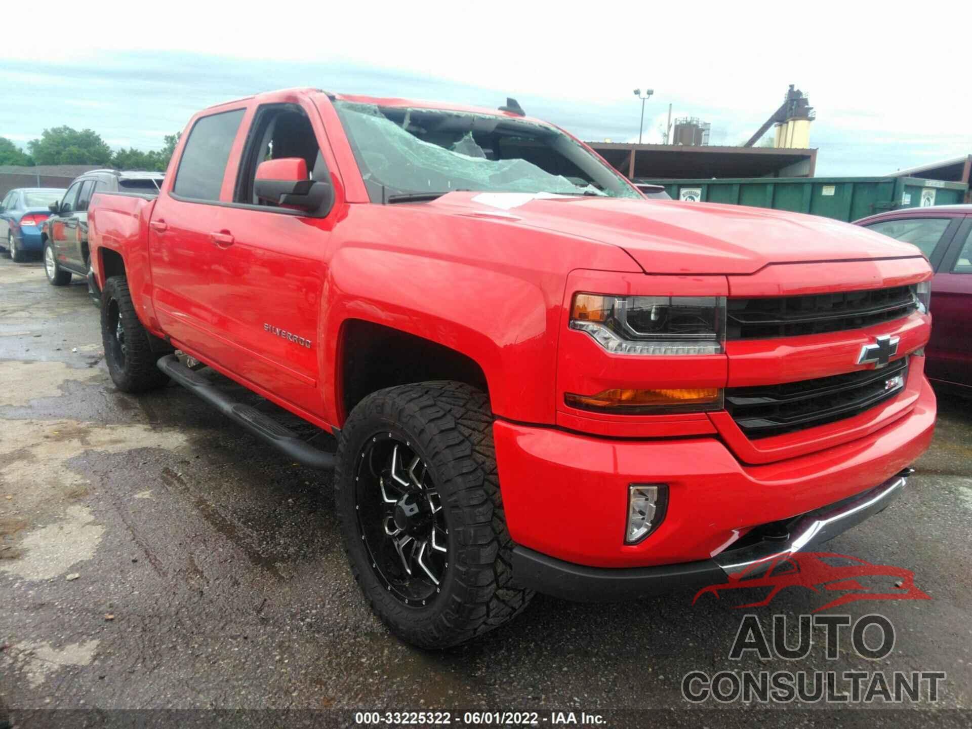 CHEVROLET SILVERADO 1500 2018 - 3GCUKREC5JG438125