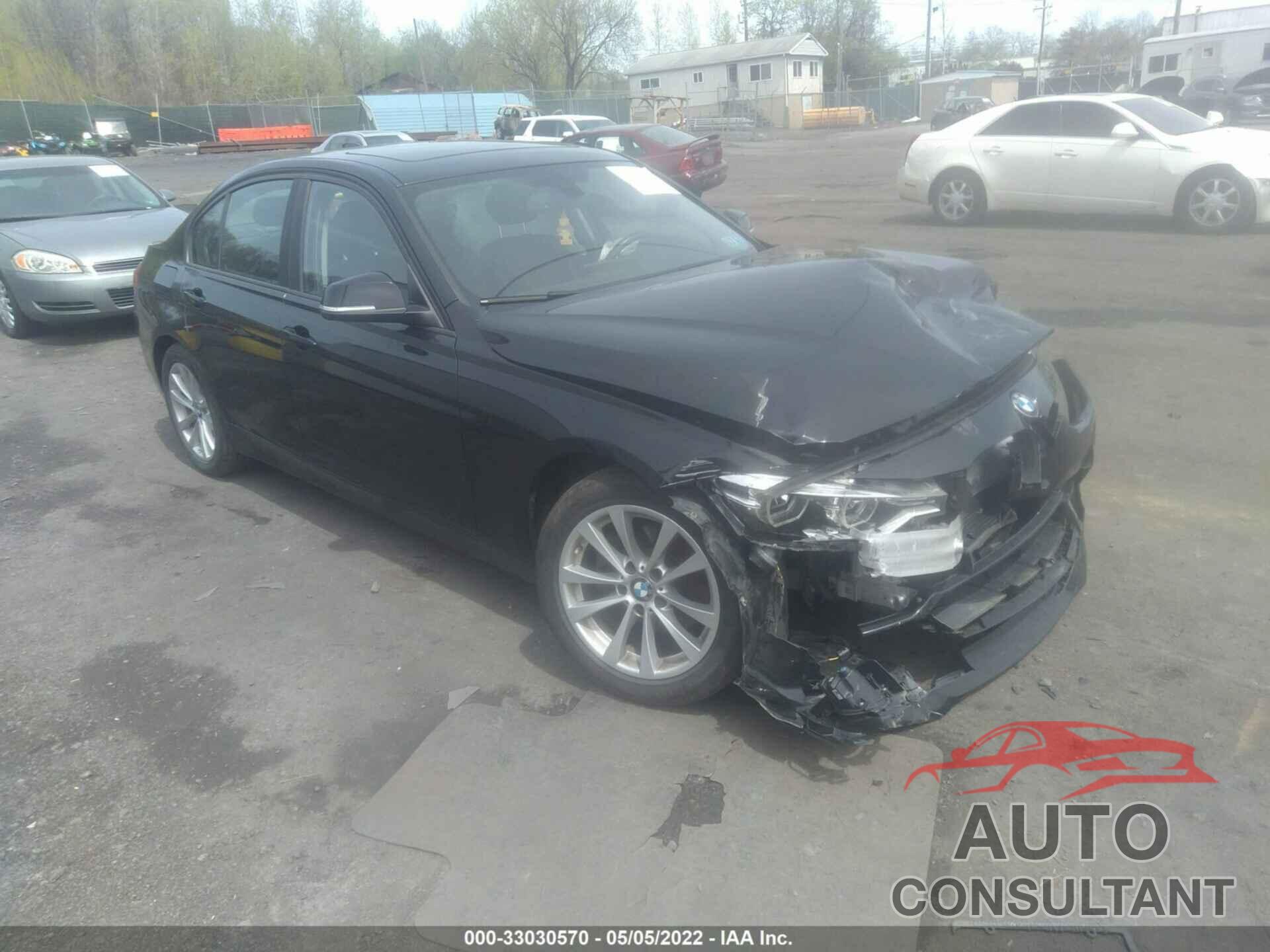 BMW 3 SERIES 2018 - WBA8E5G57JNV01911