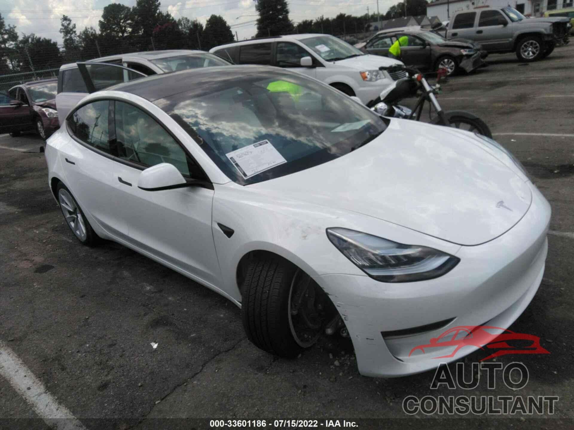 TESLA MODEL 3 2022 - 5YJ3E1EA3NF241405