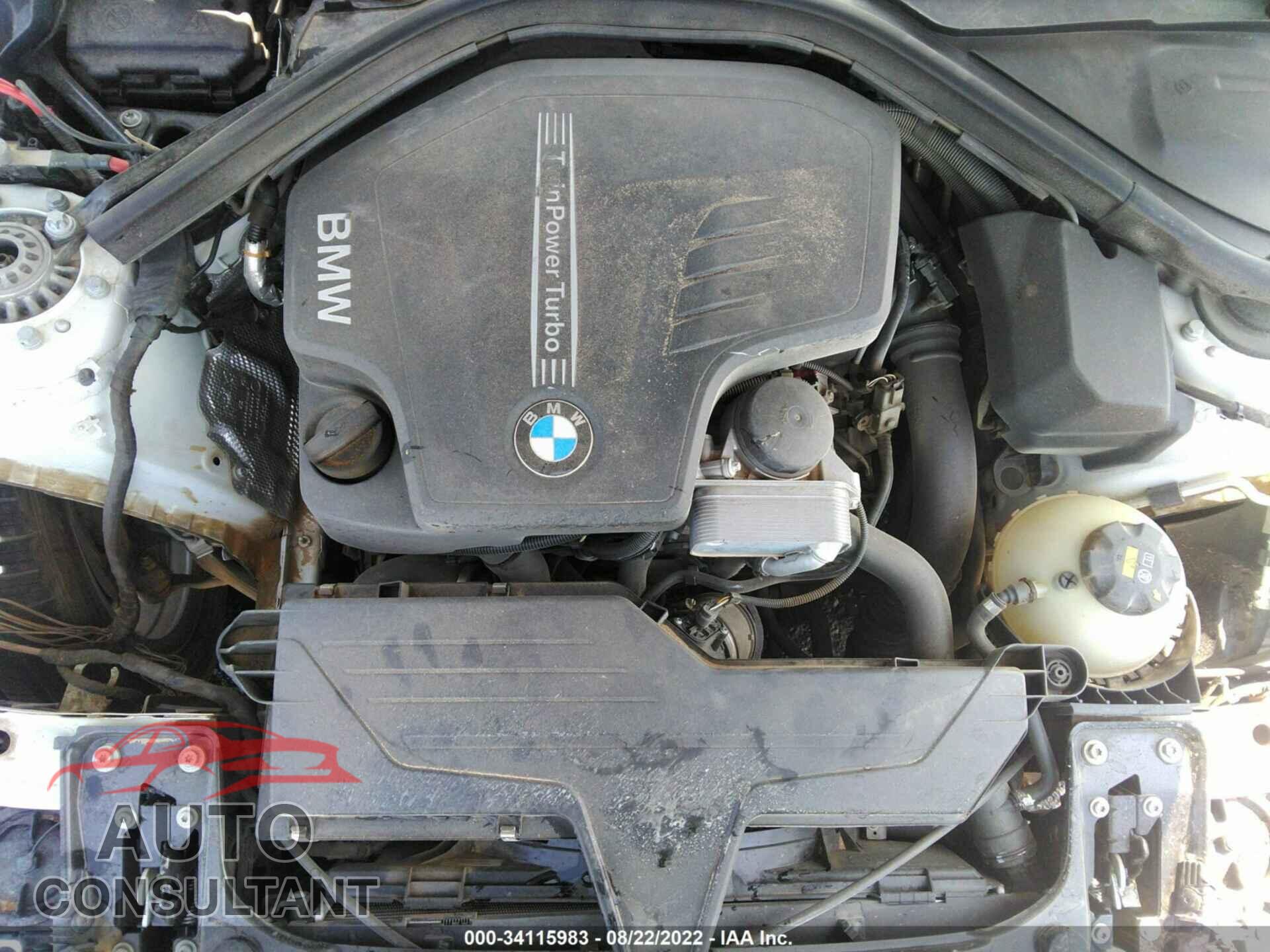 BMW 3 SERIES 2016 - WBA8E1G5XGNU12321