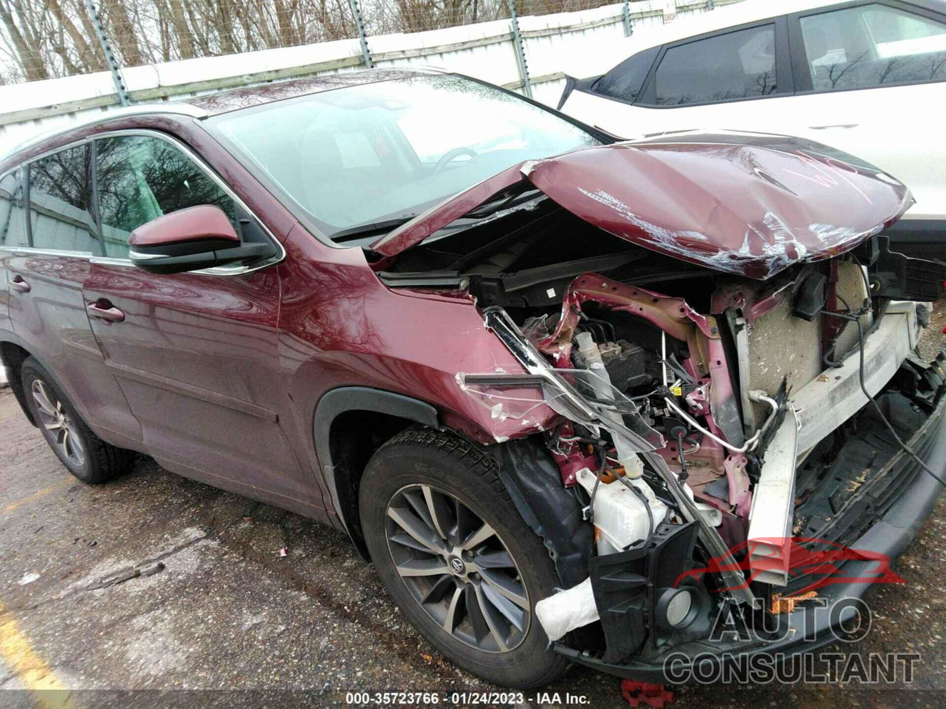 TOYOTA HIGHLANDER 2018 - 5TDJZRFH8JS854597