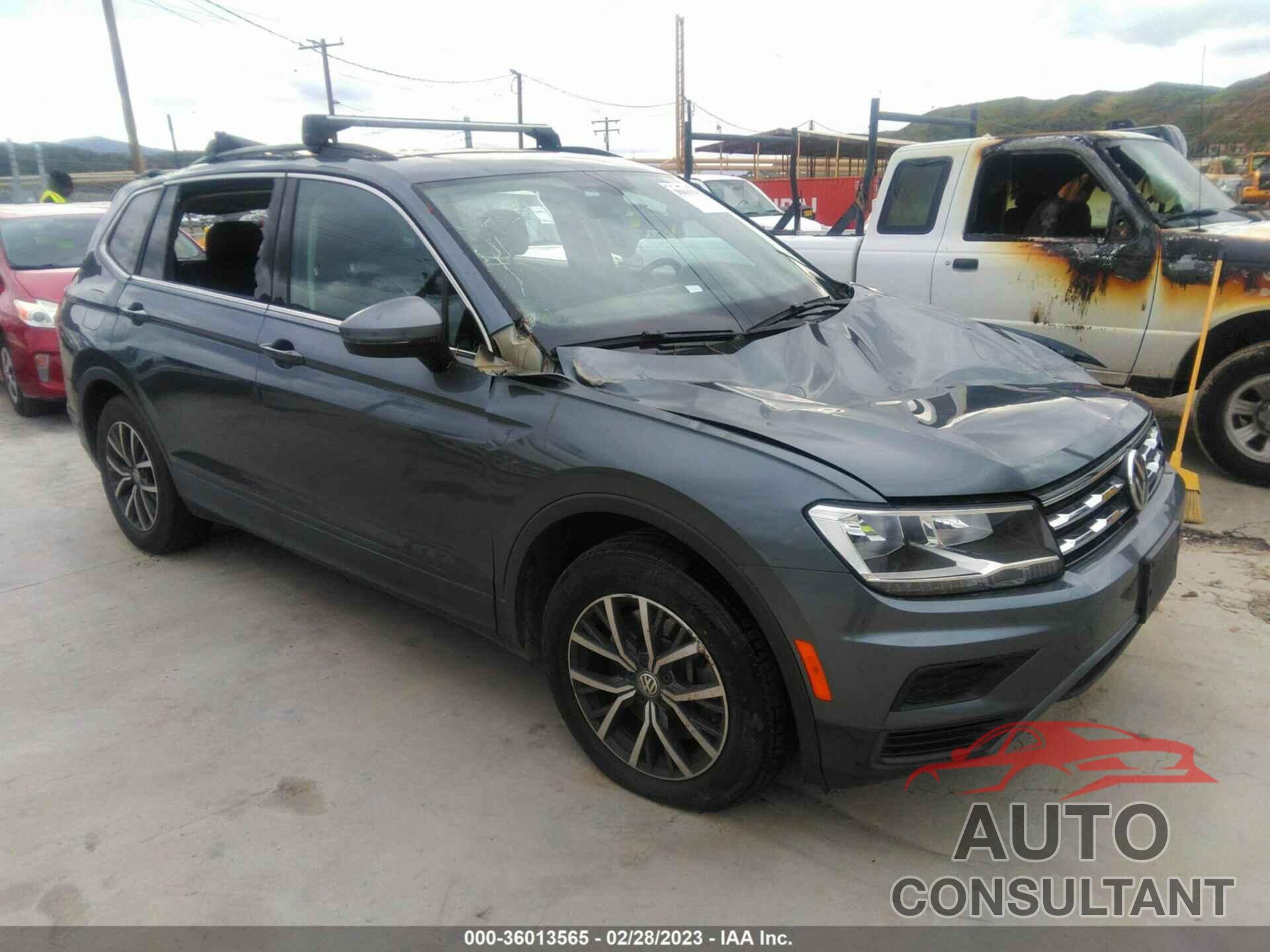 VOLKSWAGEN TIGUAN 2019 - 3VV2B7AX0KM134063