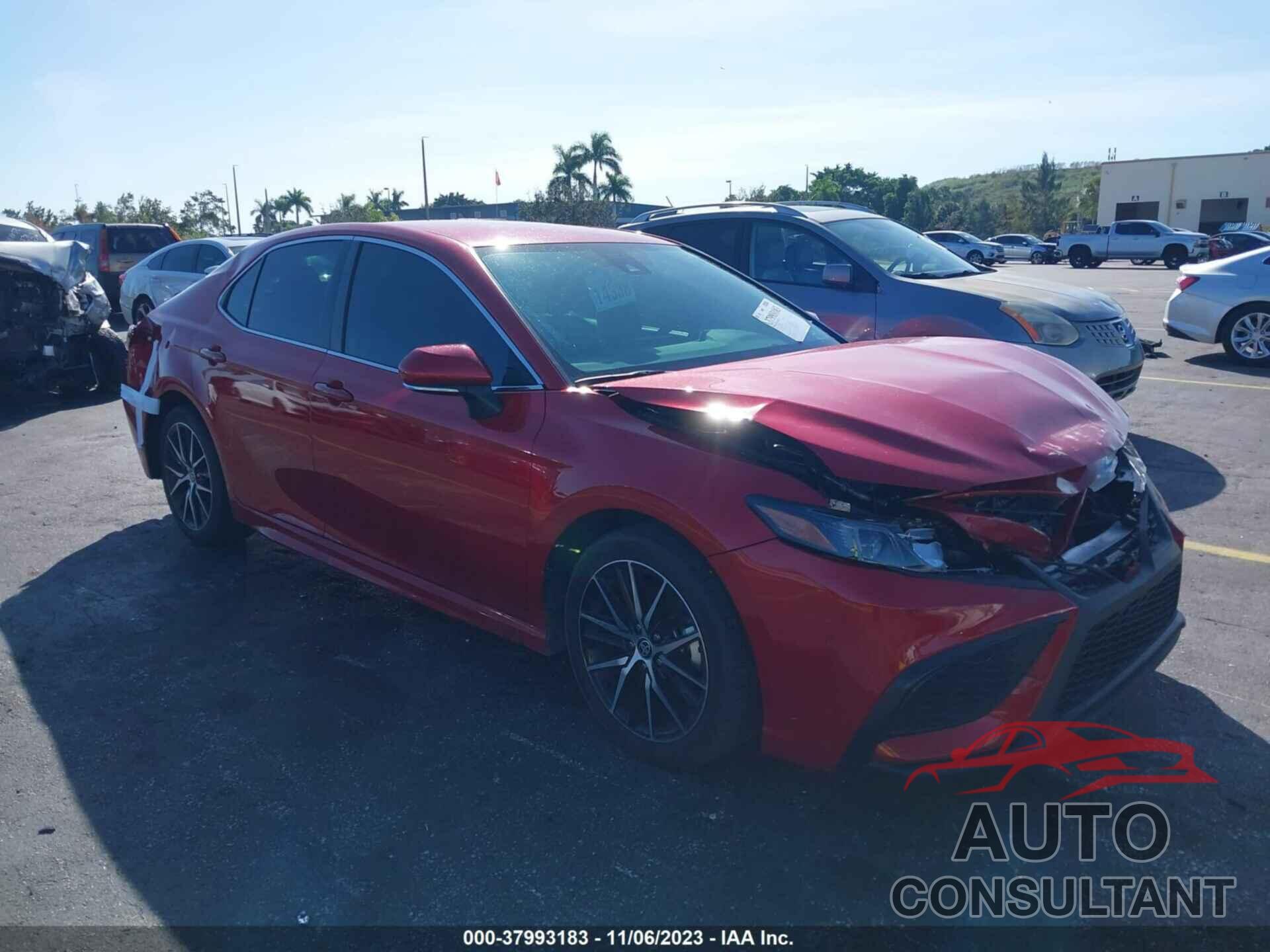 TOYOTA CAMRY 2023 - 4T1G11AK0PU173758