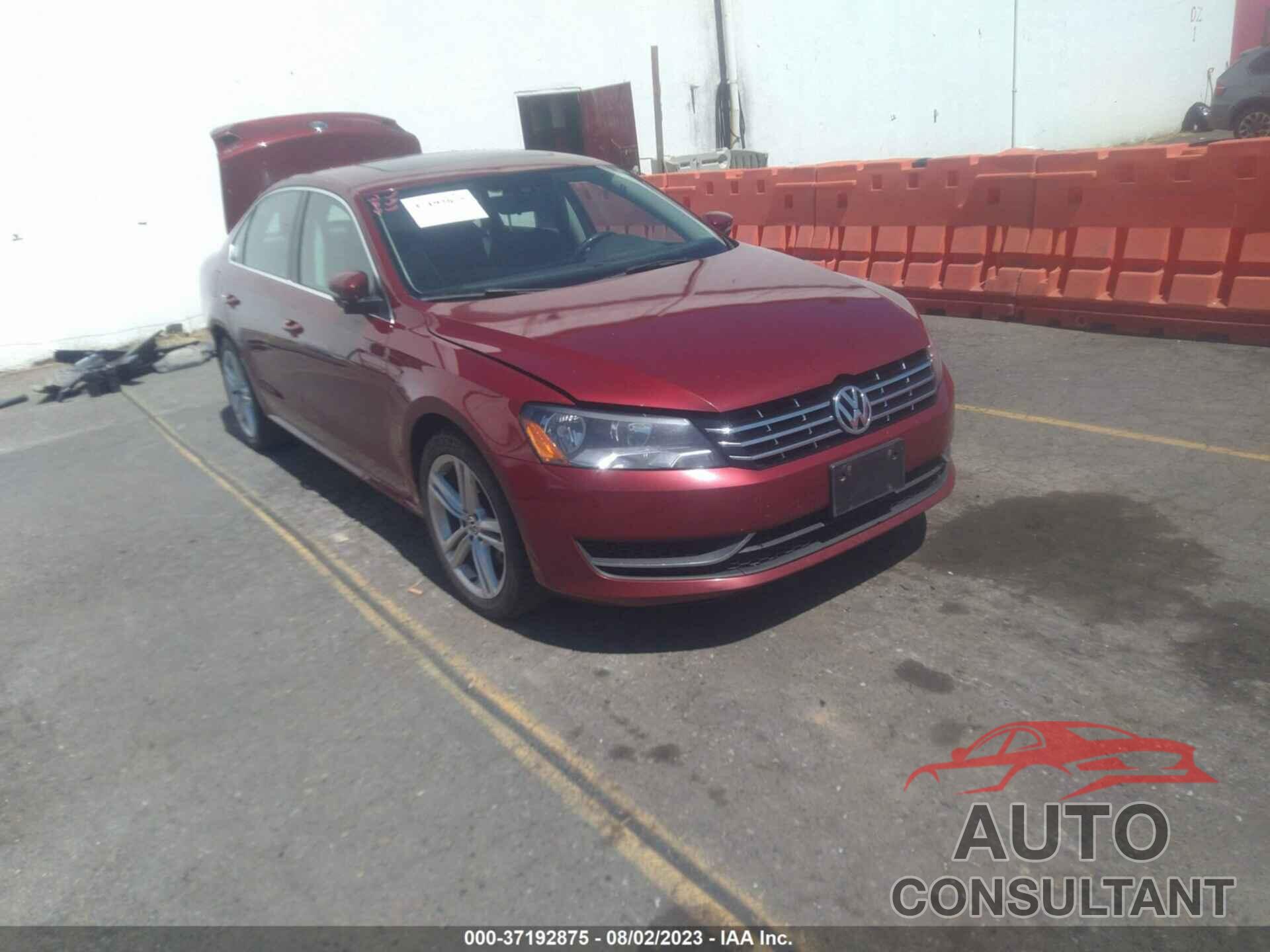 VOLKSWAGEN PASSAT 2015 - 1VWBV7A36FC045041