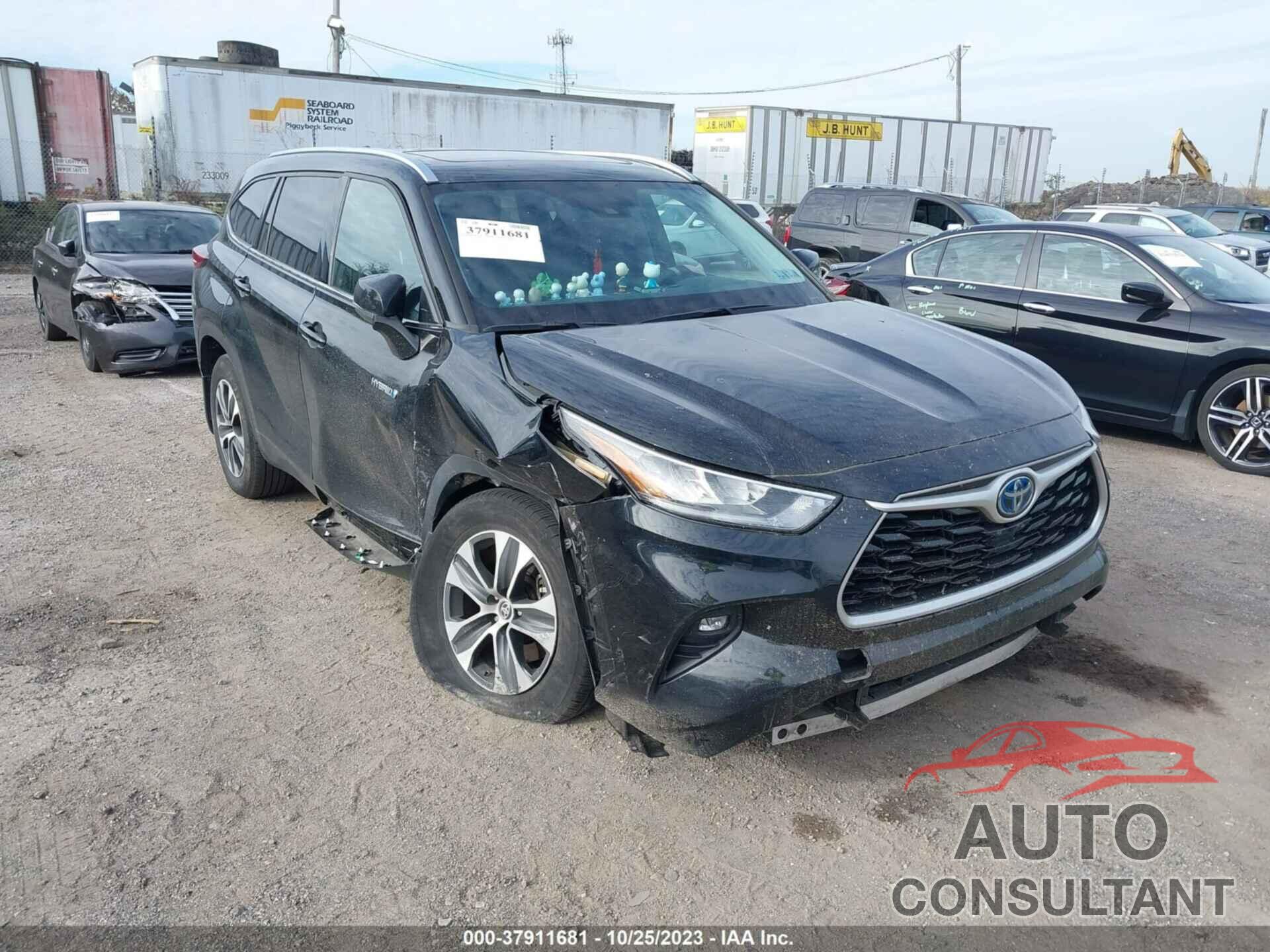 TOYOTA HIGHLANDER 2020 - 5TDHBRCH1LS508353