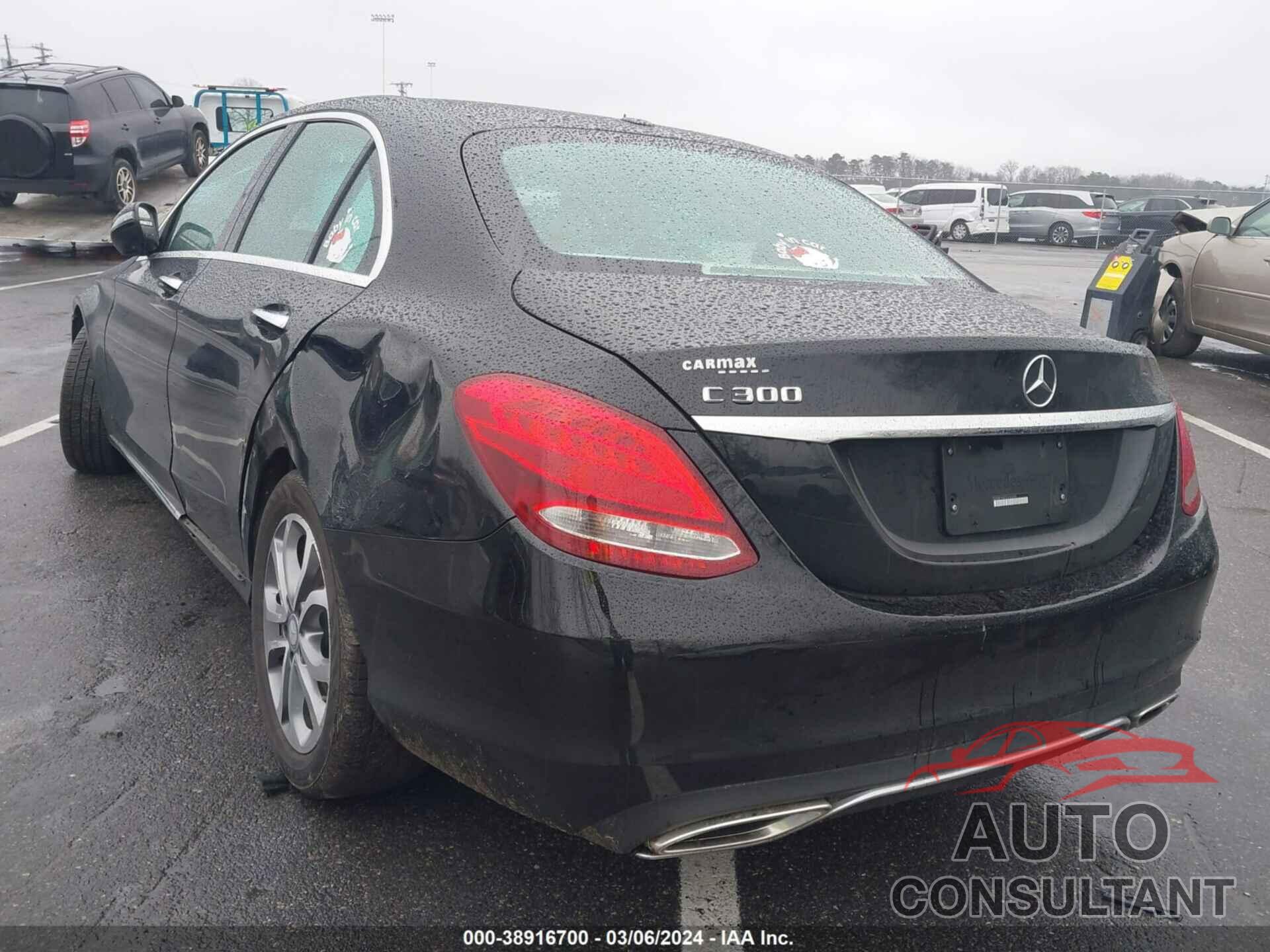 MERCEDES-BENZ C 300 2016 - 55SWF4JB2GU162626