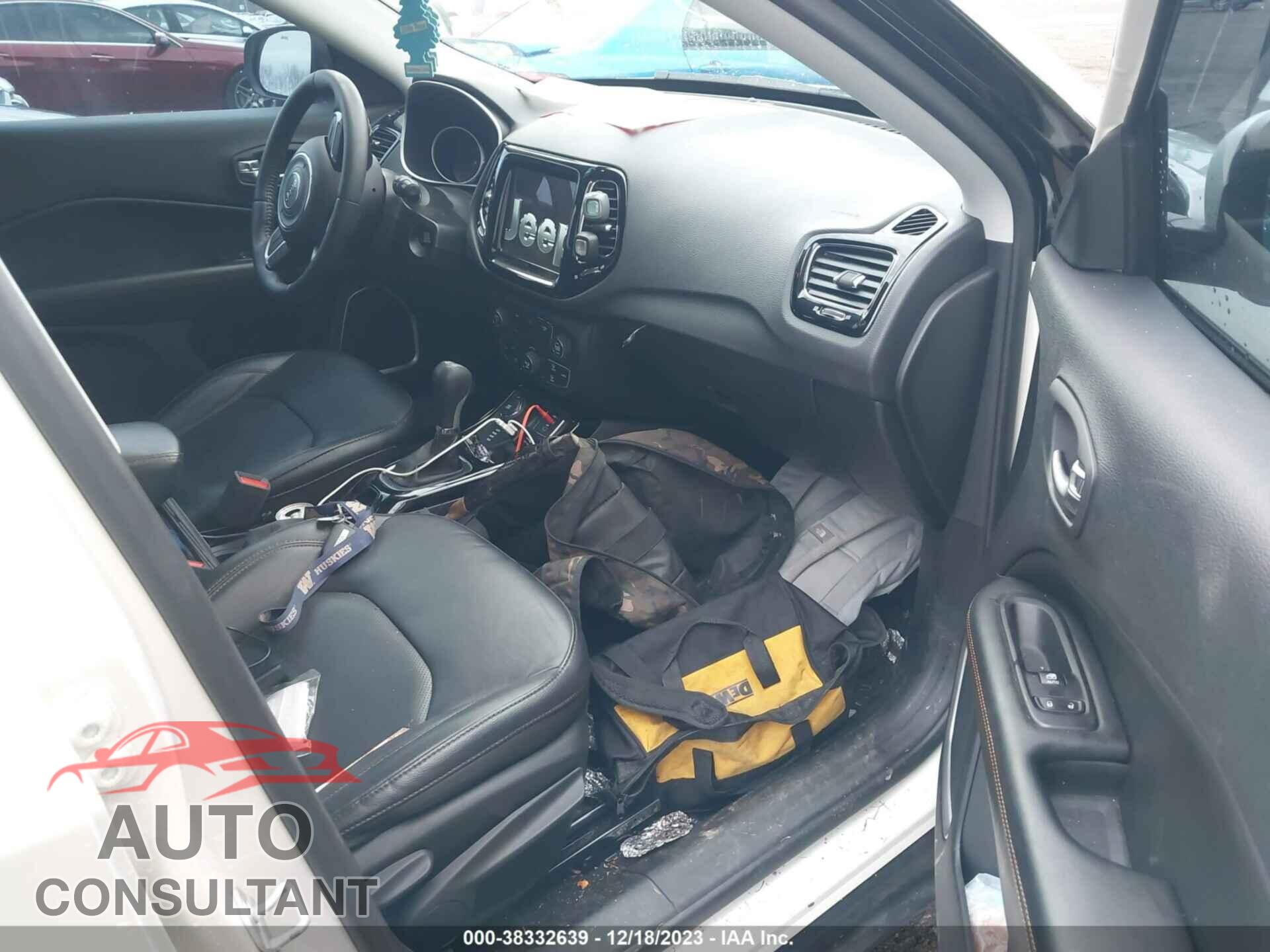 JEEP COMPASS 2020 - 3C4NJDCB2LT127766