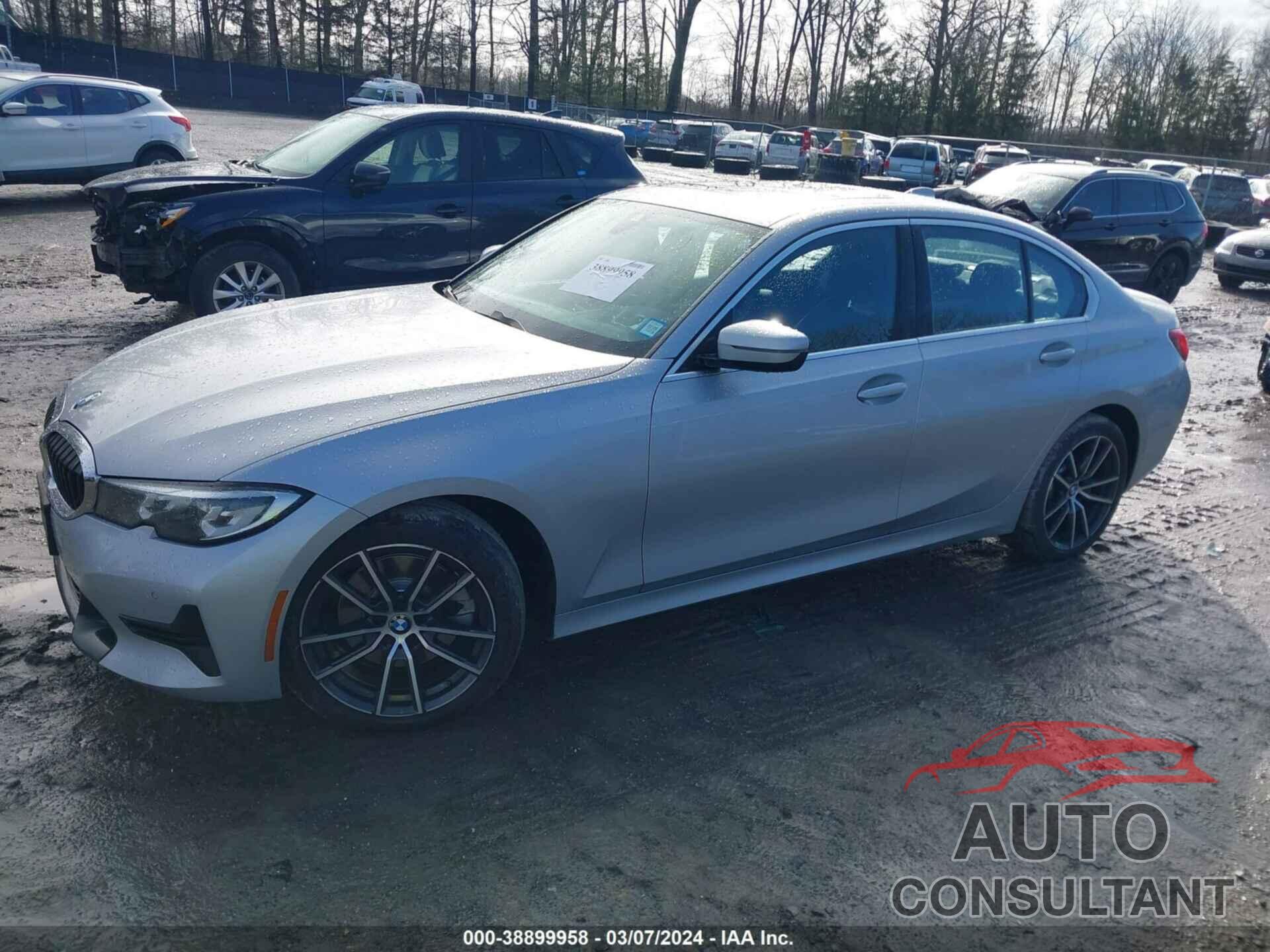 BMW 330XI 2019 - WBA5R7C57KFH11156