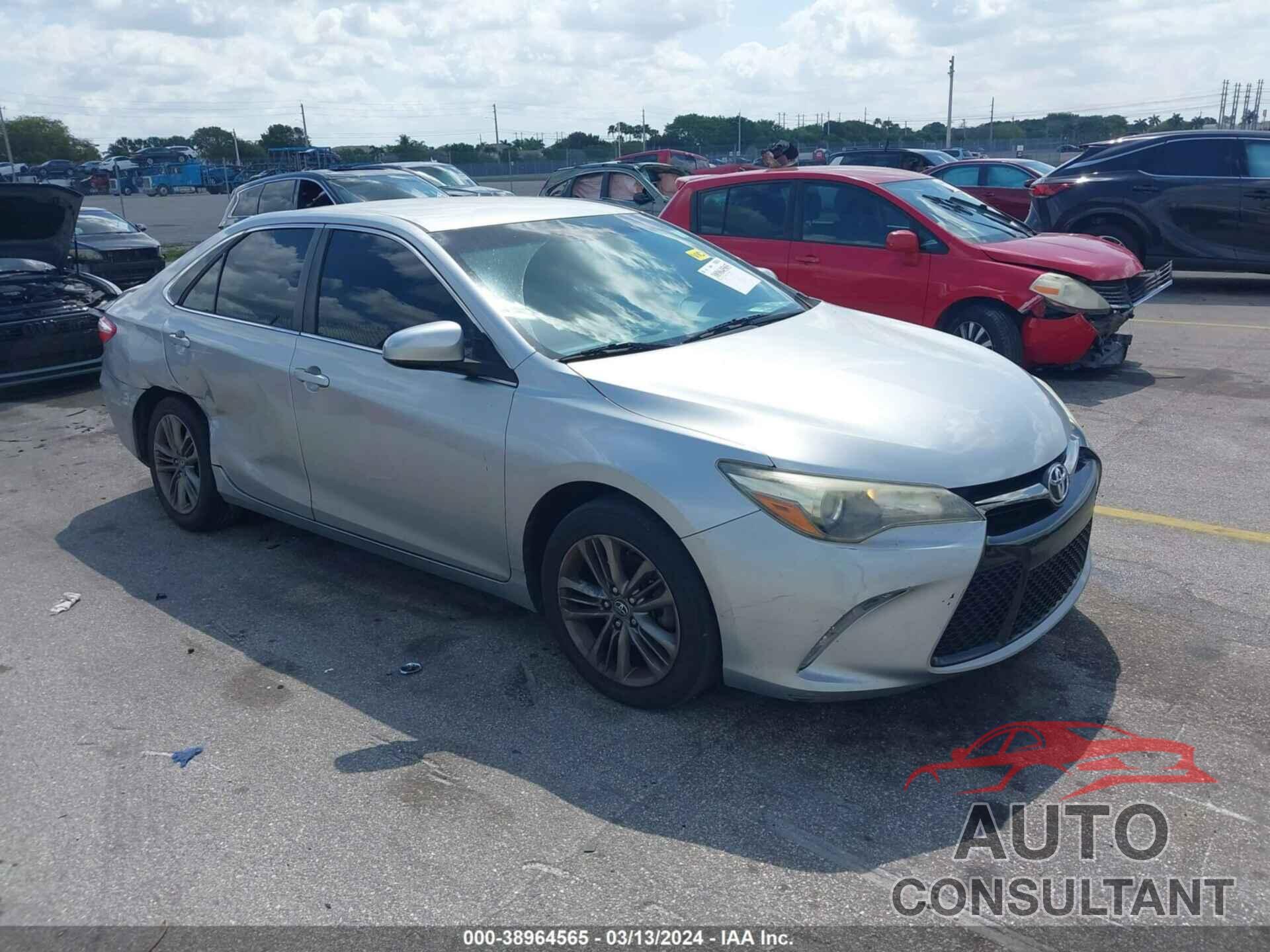 TOYOTA CAMRY 2016 - 4T1BF1FK4GU174058