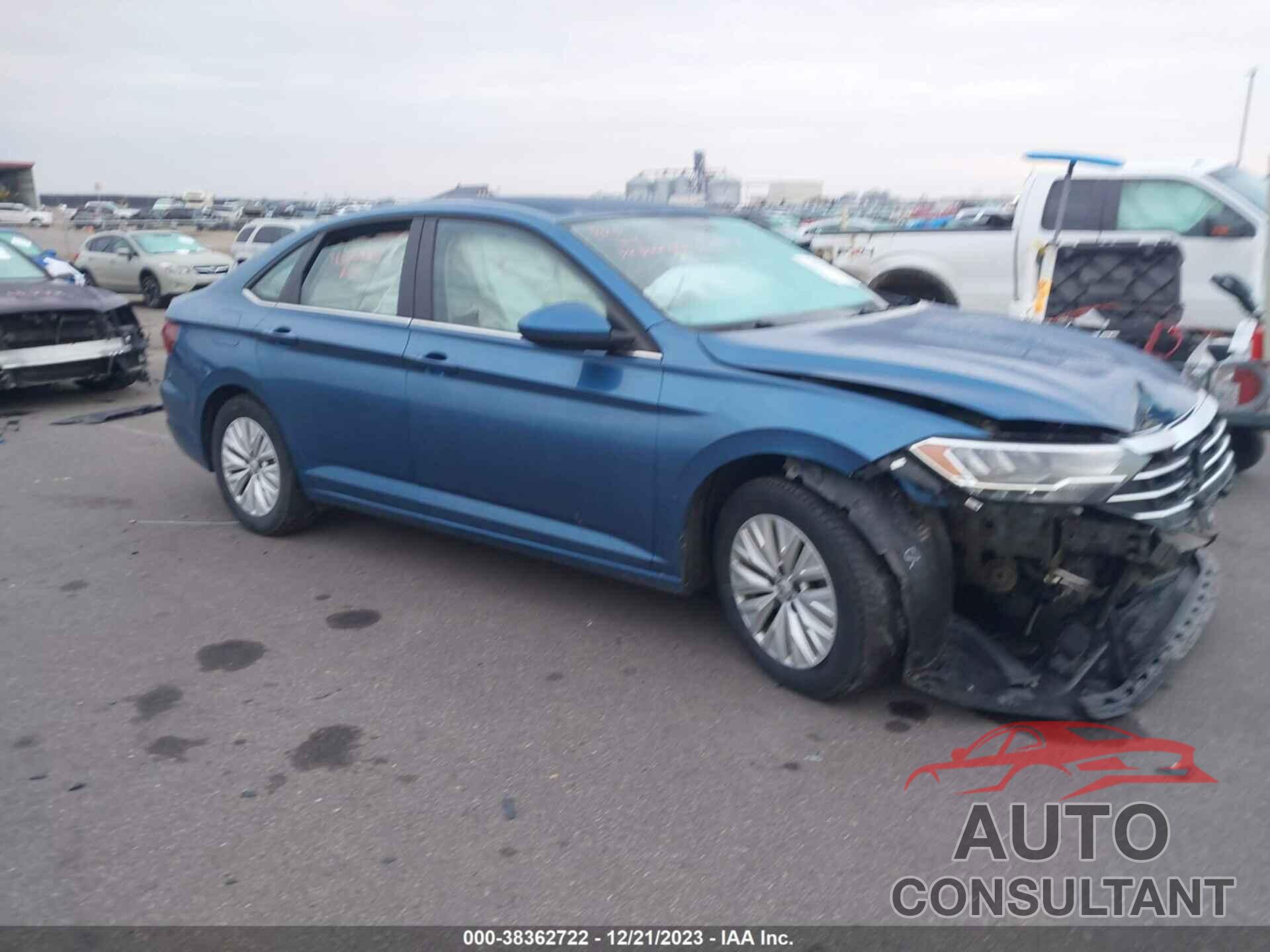 VOLKSWAGEN JETTA 2019 - 3VWC57BUXKM194220