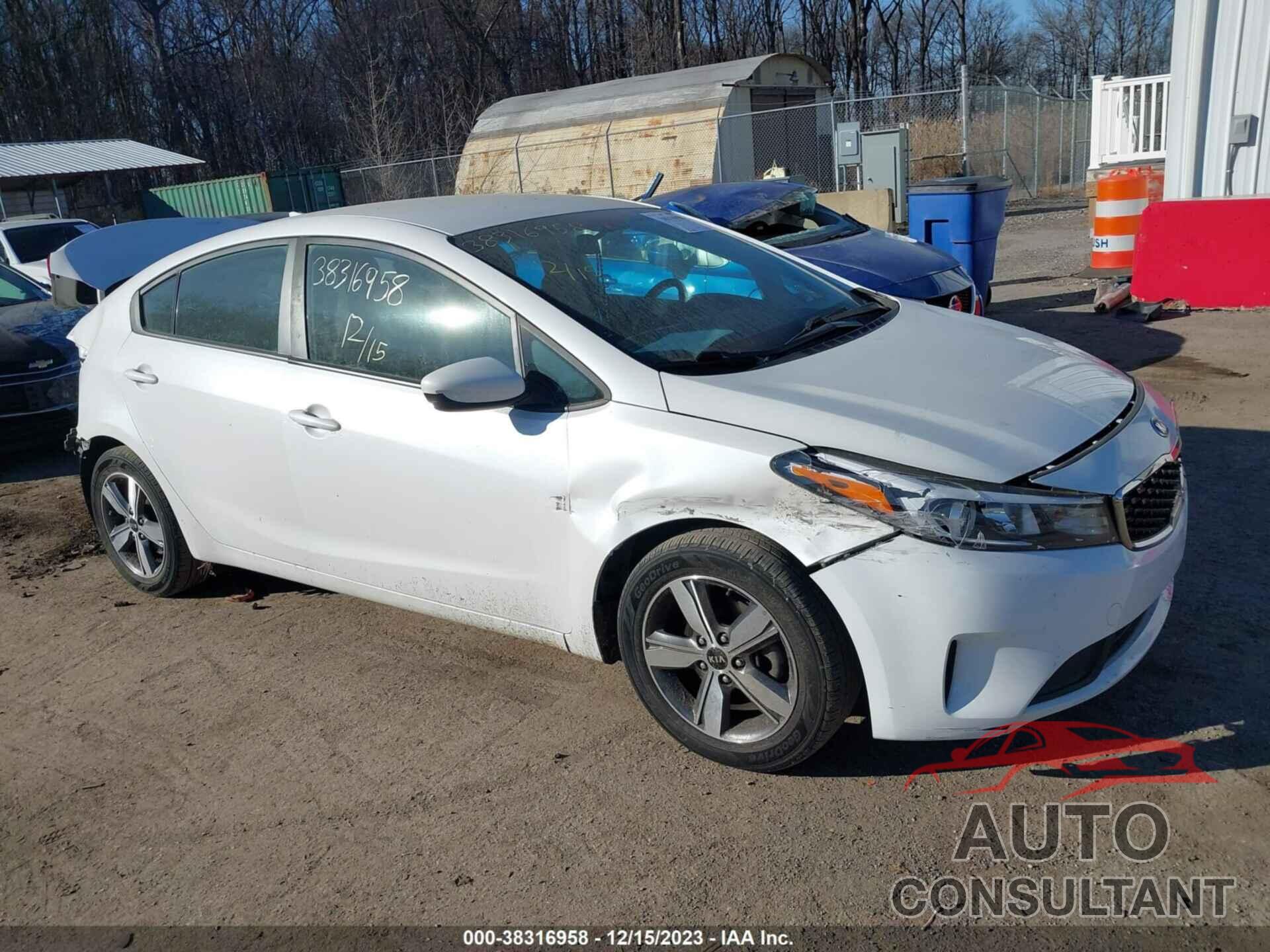 KIA FORTE 2018 - 3KPFL4A75JE198507