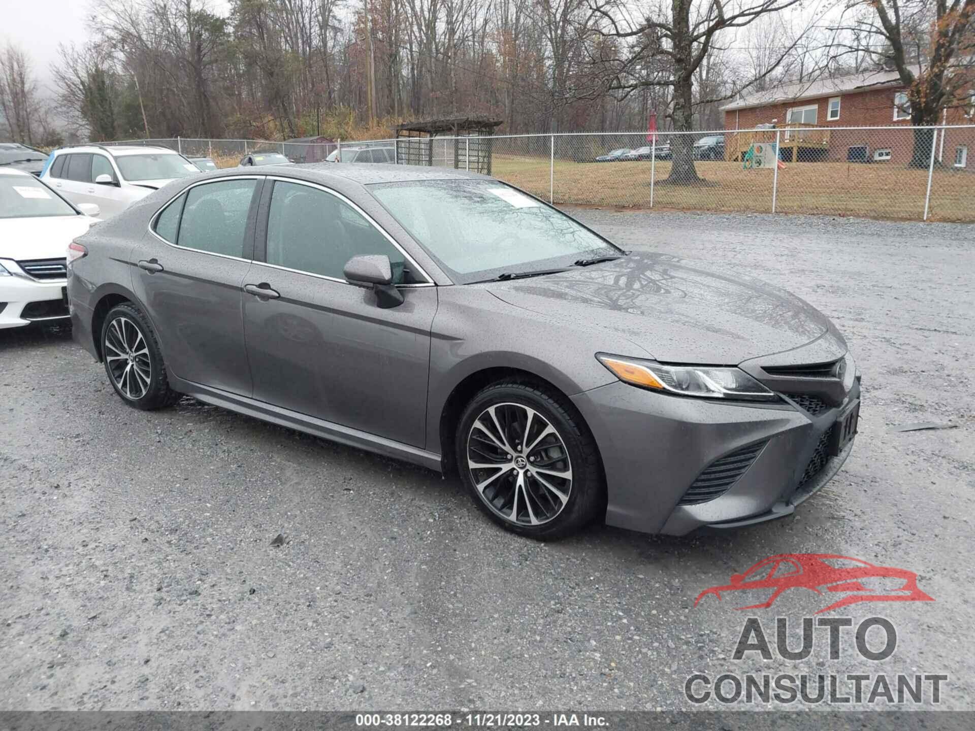 TOYOTA CAMRY 2019 - 4T1B11HK8KU211617