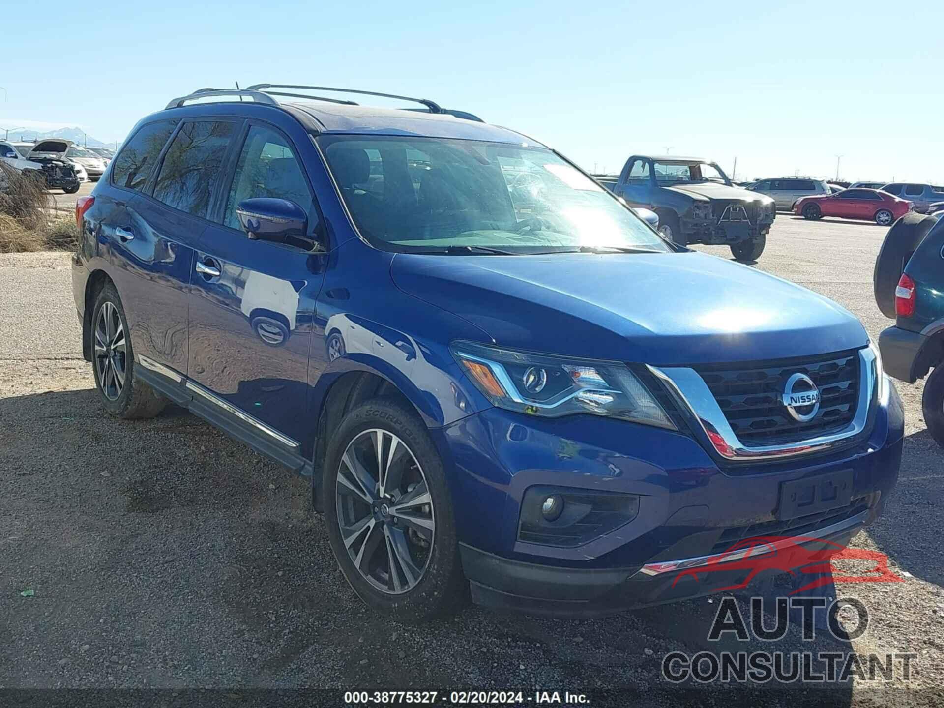 NISSAN PATHFINDER 2018 - 5N1DR2MN9JC656024