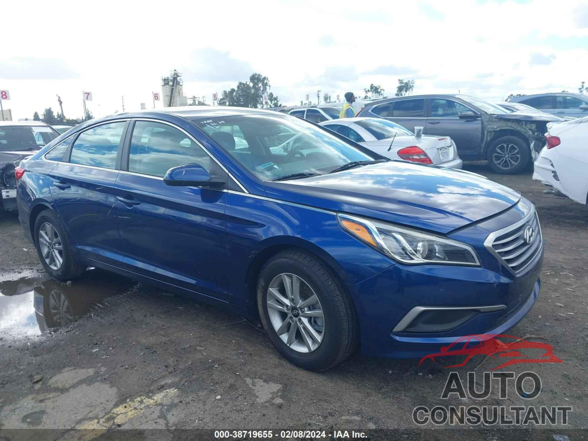 HYUNDAI SONATA 2017 - 5NPE24AFXHH551853