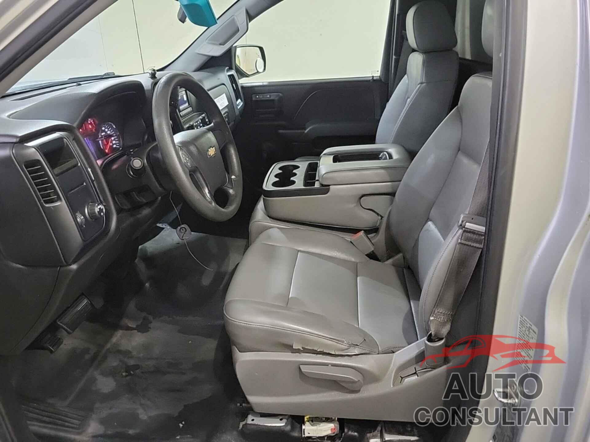 CHEVROLET SILVERADO 1500 2016 - 1GCNCNEH5GZ236349