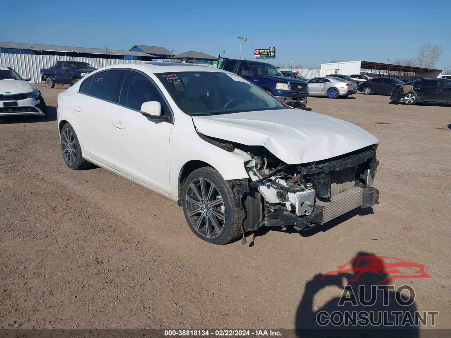 VOLVO S60 2017 - LYV402HK2HB126670