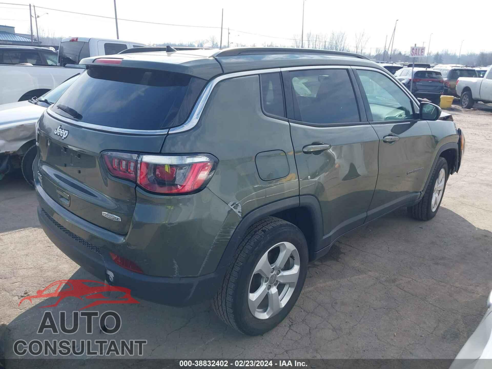 JEEP COMPASS 2018 - 3C4NJDBB2JT361212