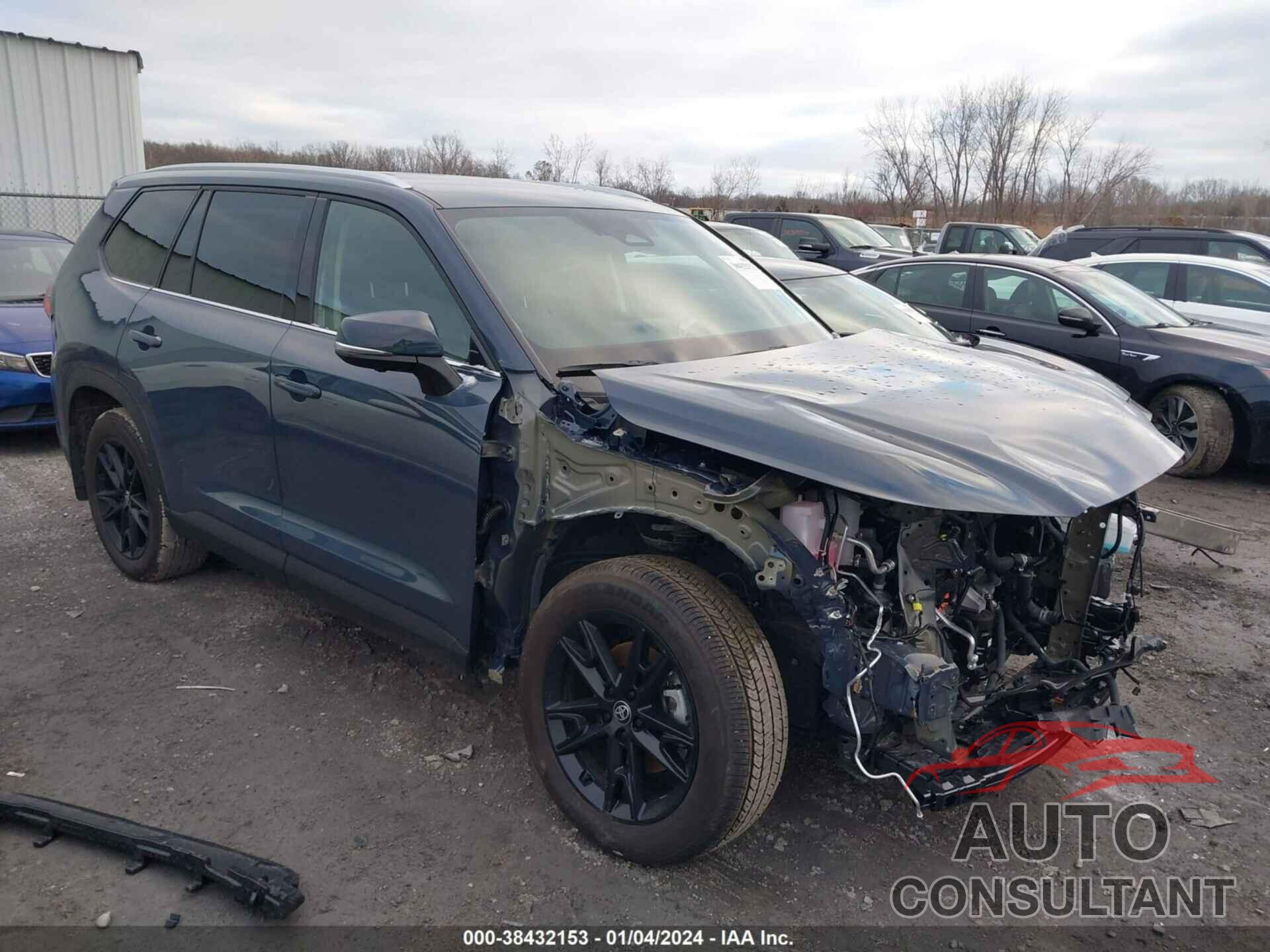 TOYOTA GRAND HIGHLANDER 2024 - 5TDACAB5XRS002908