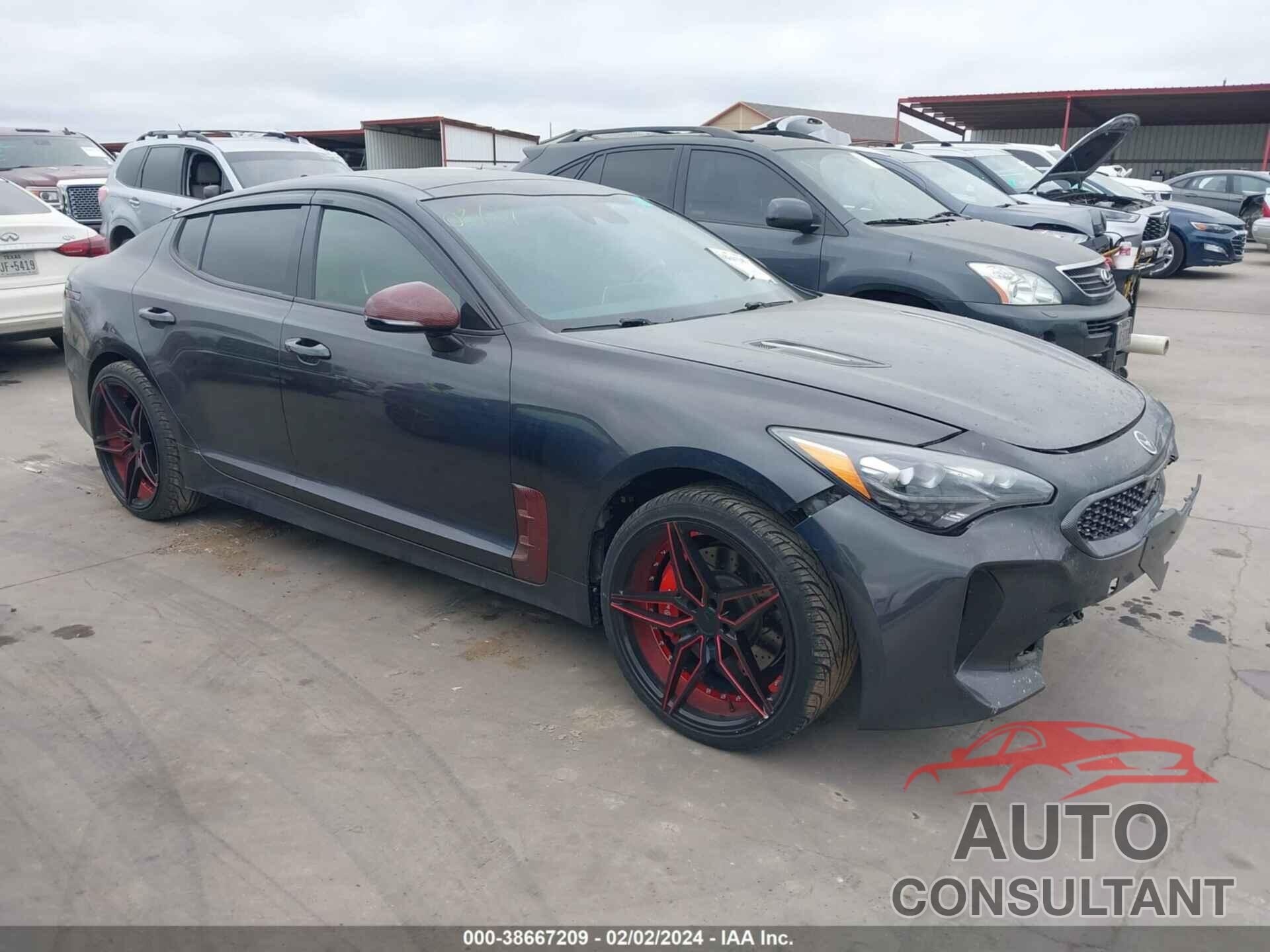 KIA STINGER 2018 - KNAE45LC1J6023652