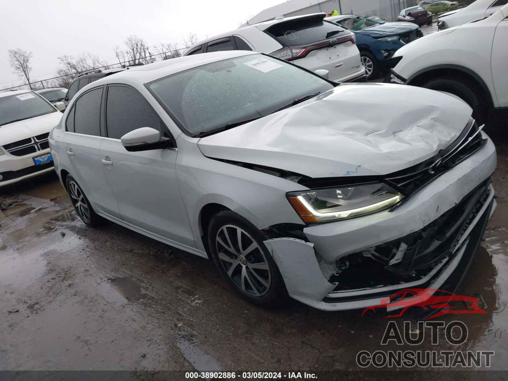 VOLKSWAGEN JETTA 2017 - 3VWDB7AJ9HM388637