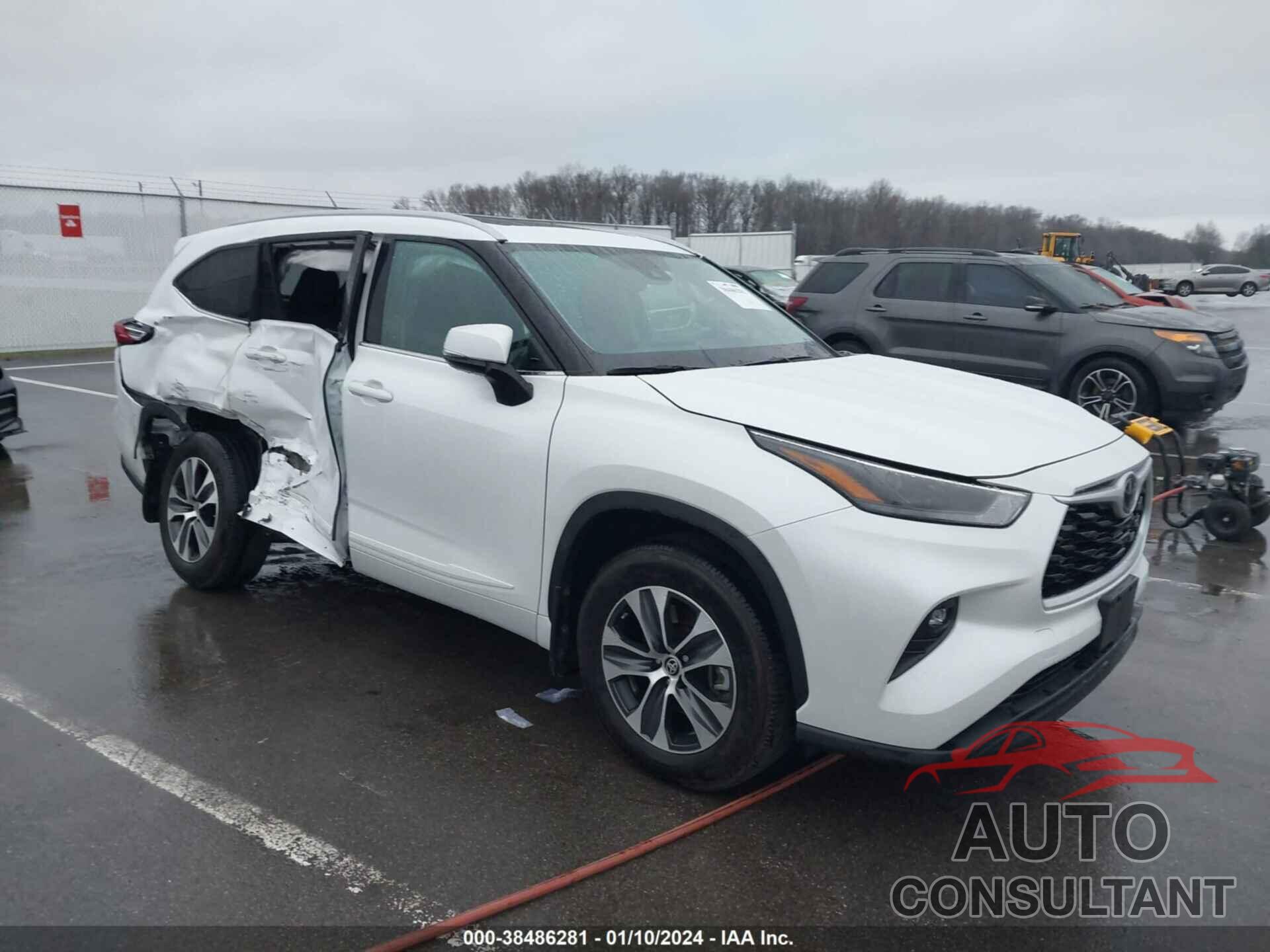 TOYOTA HIGHLANDER 2022 - 5TDGZRBH4NS594639