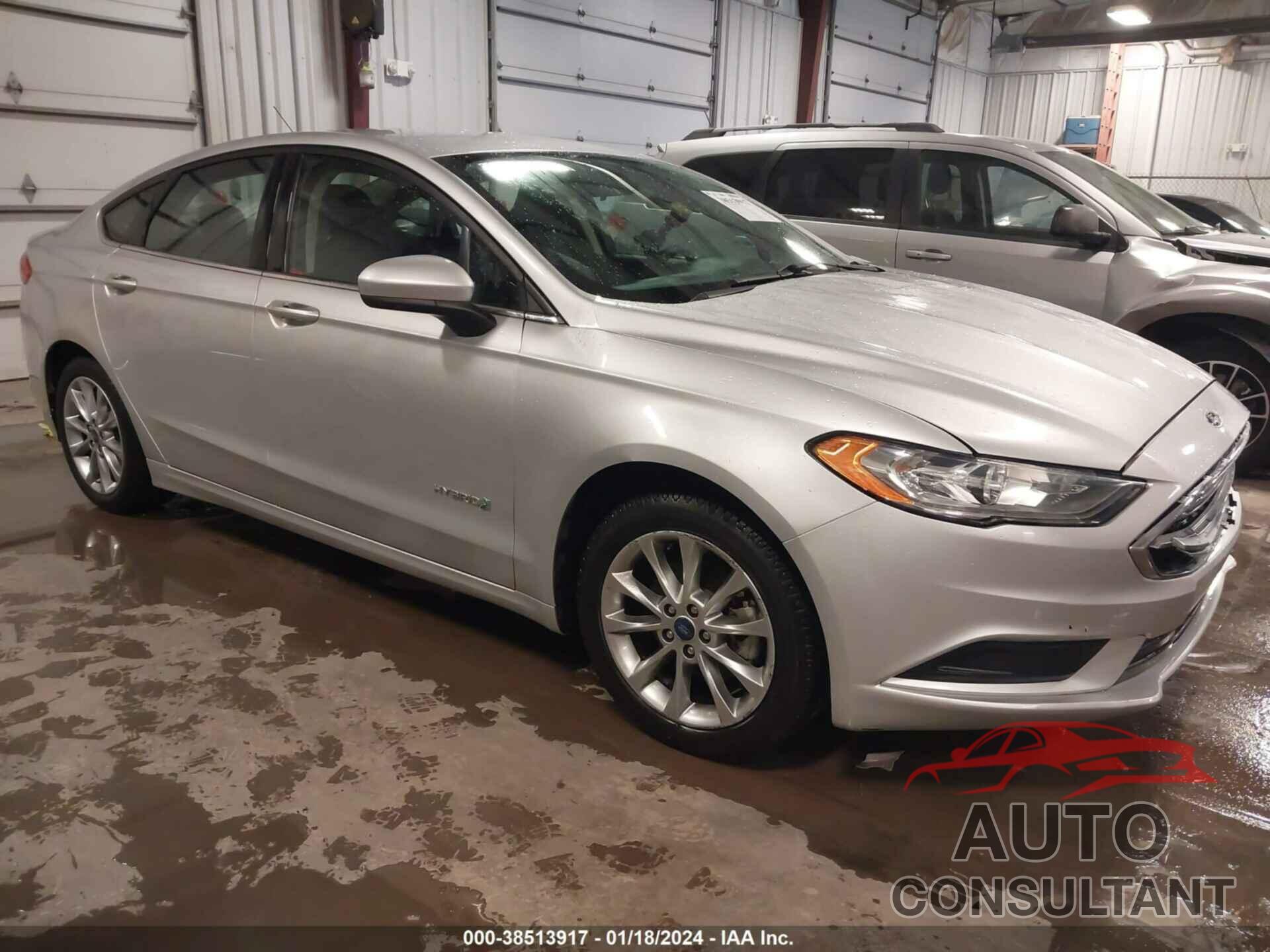 FORD FUSION HYBRID 2017 - 3FA6P0LU3HR385852