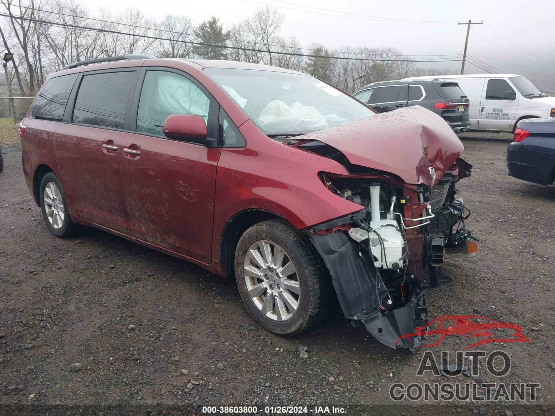 TOYOTA SIENNA 2017 - 5TDDZ3DC3HS159617