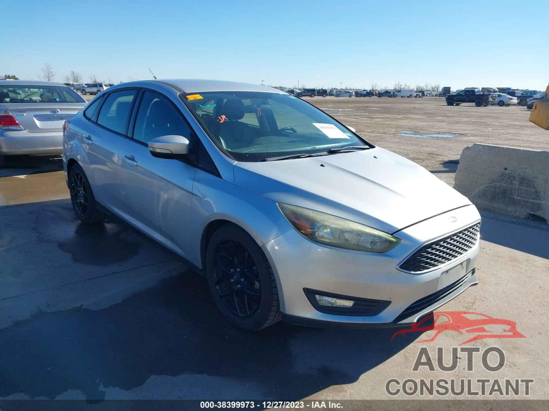 FORD FOCUS 2016 - 1FADP3F22GL332303