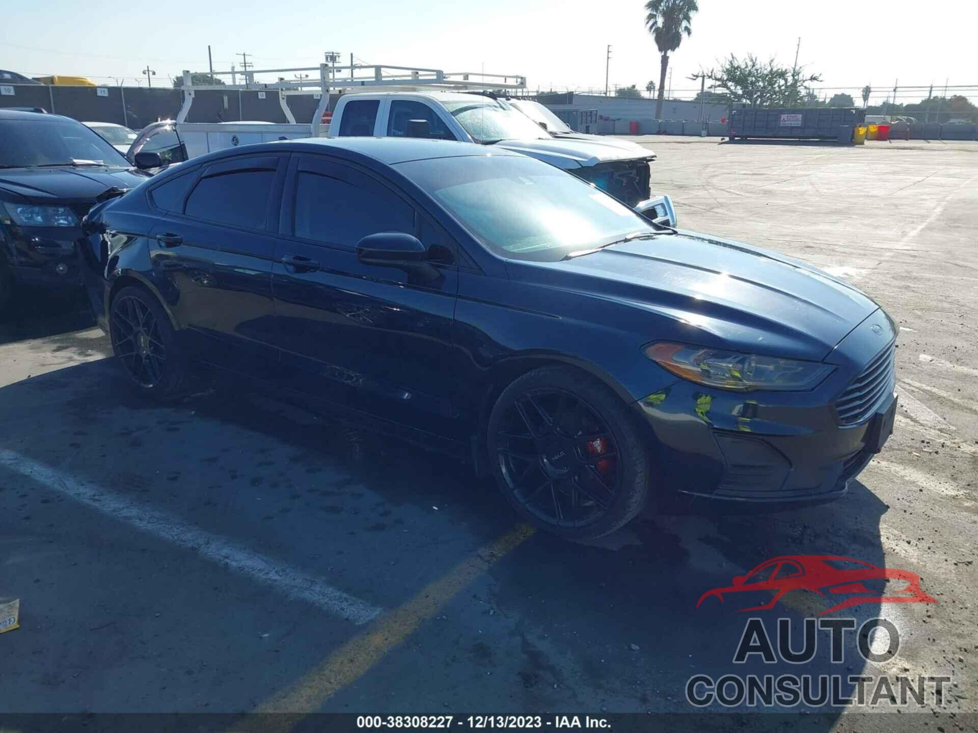FORD FUSION 2020 - 3FA6P0HD1LR181200
