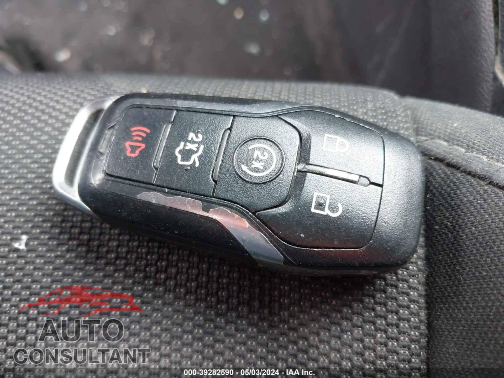 FORD MUSTANG 2017 - 1FA6P8AM6H5229924