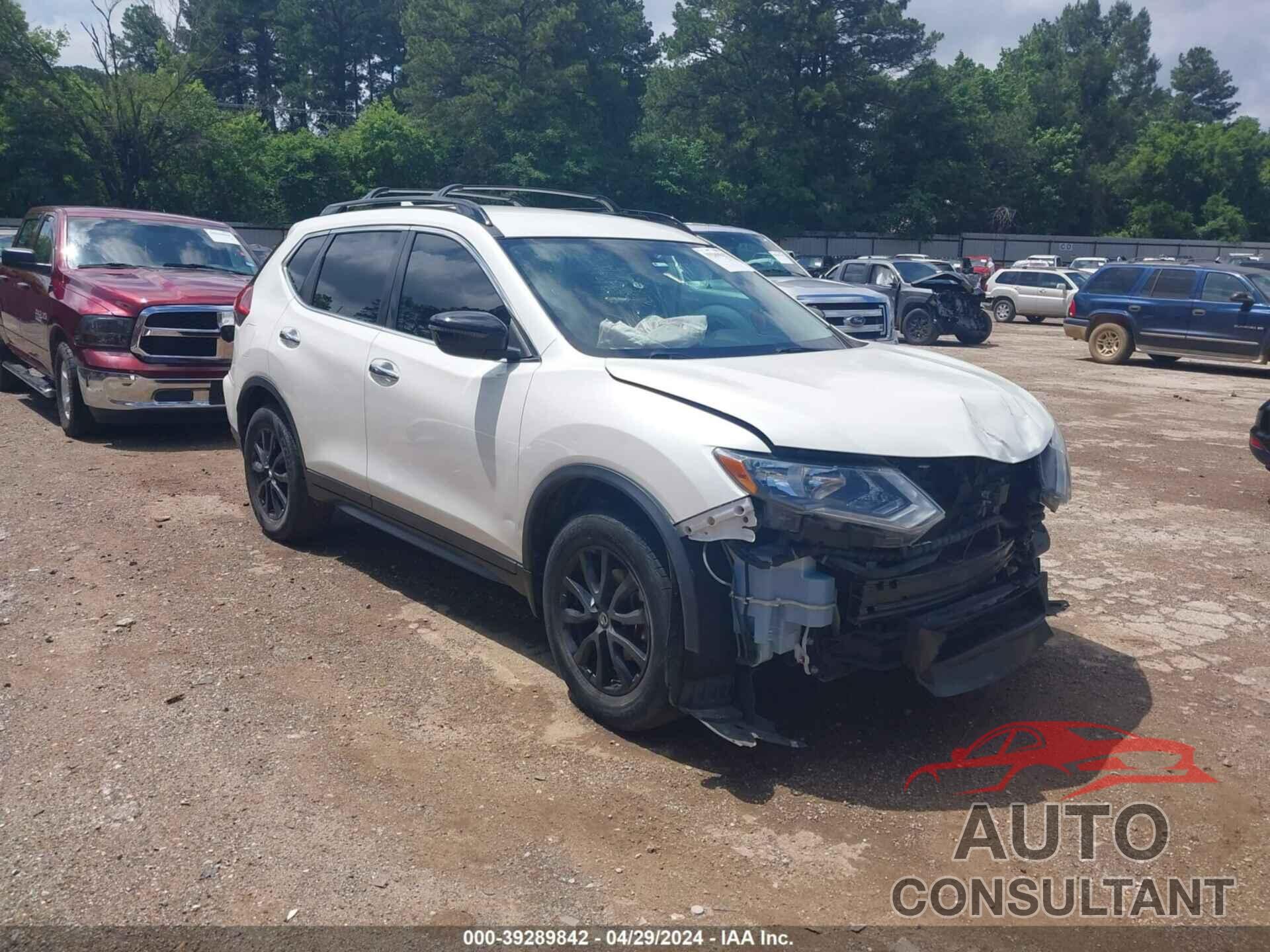 NISSAN ROGUE 2018 - 5N1AT2MV3JC721549