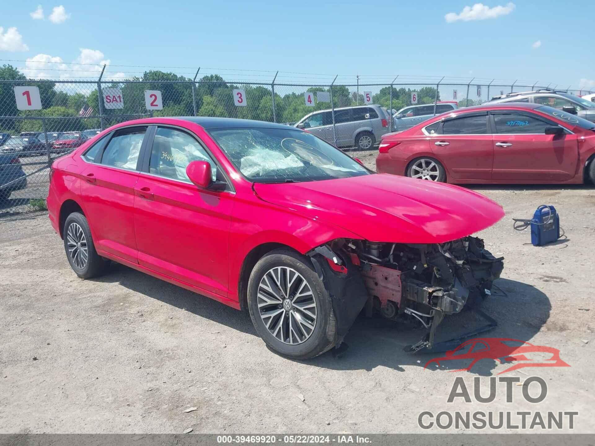 VOLKSWAGEN JETTA 2019 - 3VWC57BU8KM122397