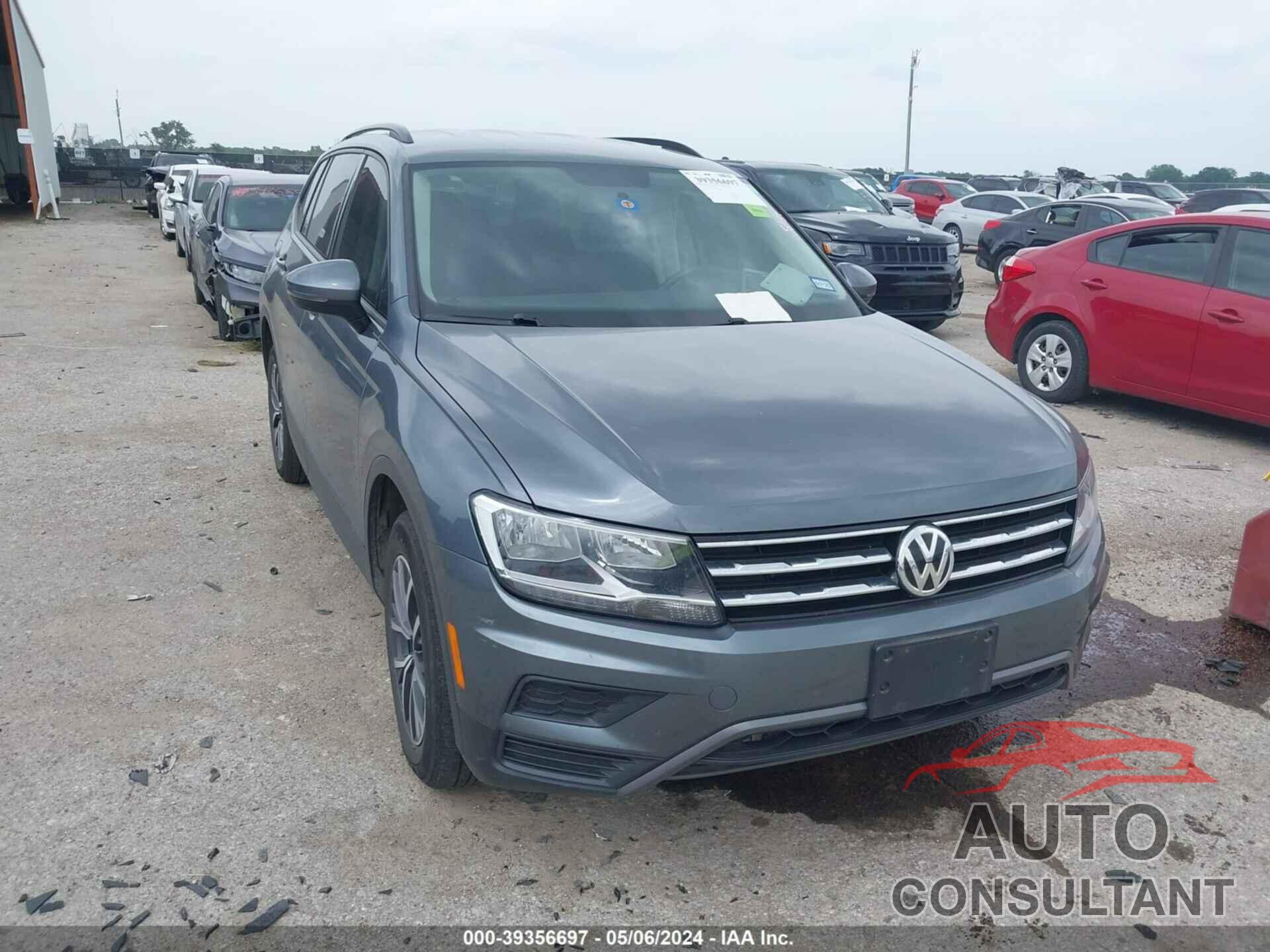 VOLKSWAGEN TIGUAN 2021 - 3VV1B7AX0MM093805