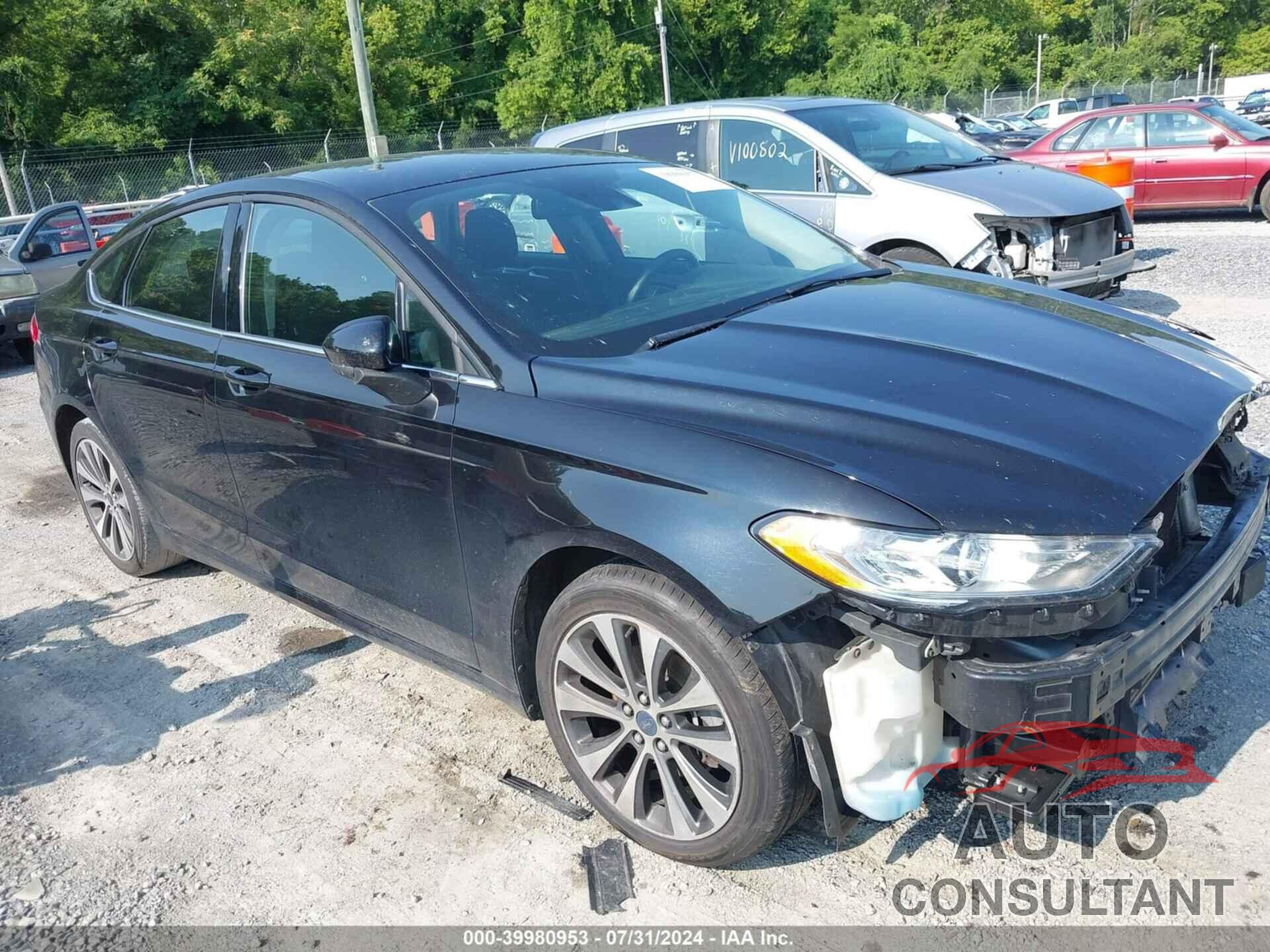 FORD FUSION 2019 - 3FA6P0T96KR210403