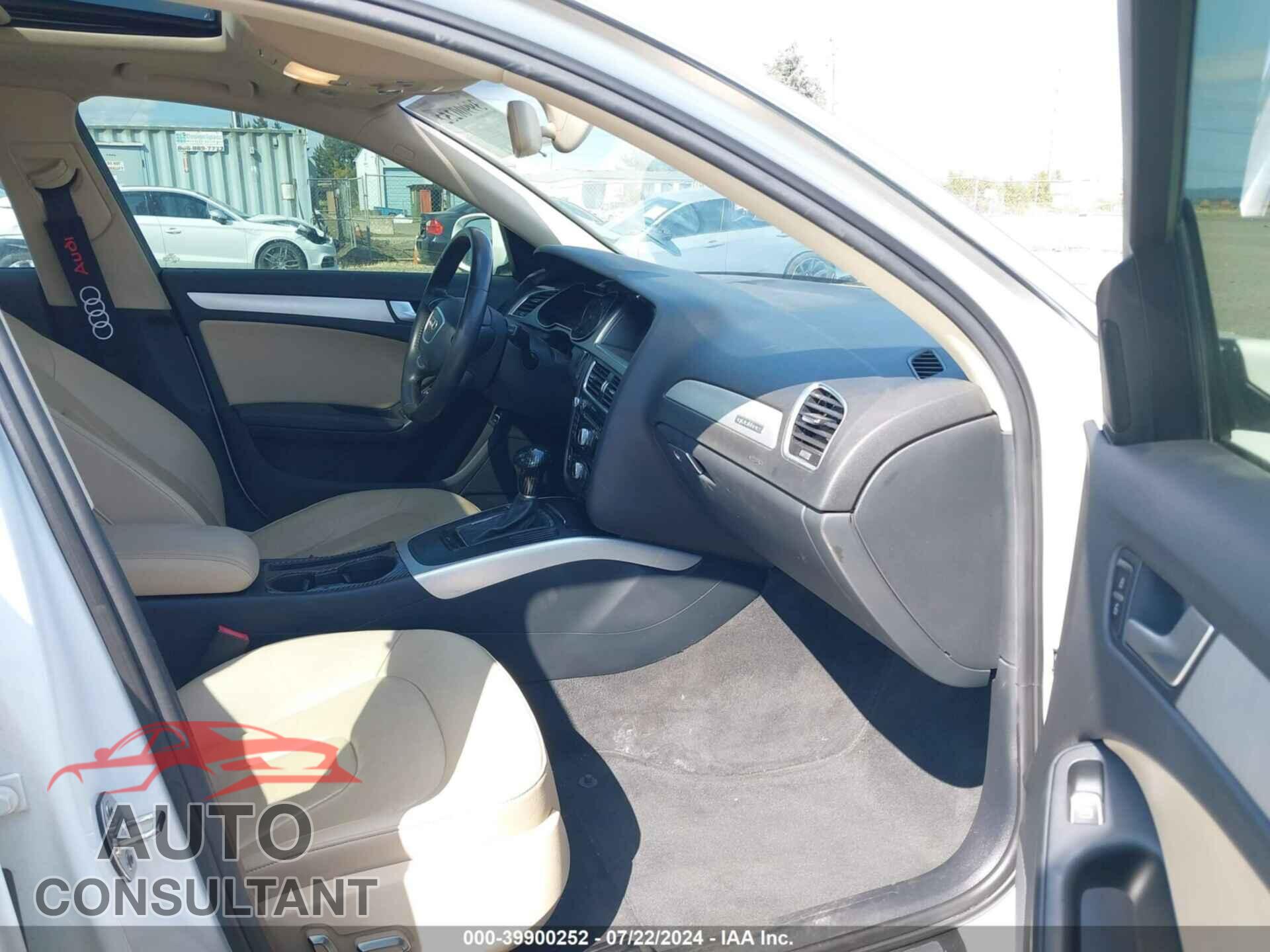 AUDI A4 2013 - WAUBFAFL0DA170502