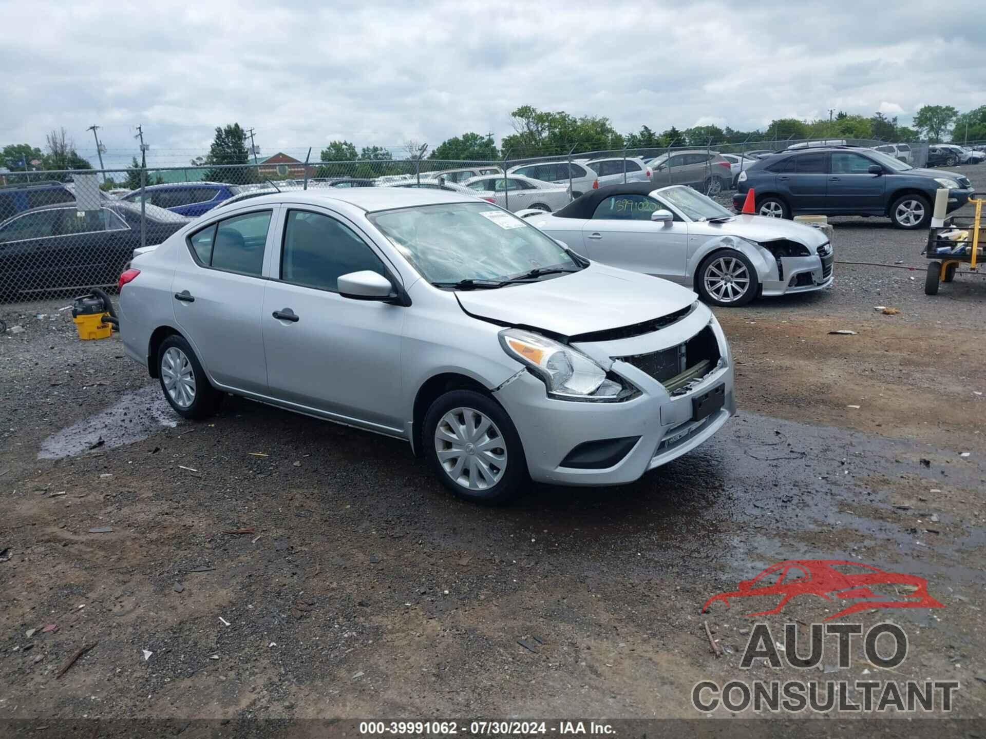 NISSAN VERSA 2018 - 3N1CN7AP2JL809235