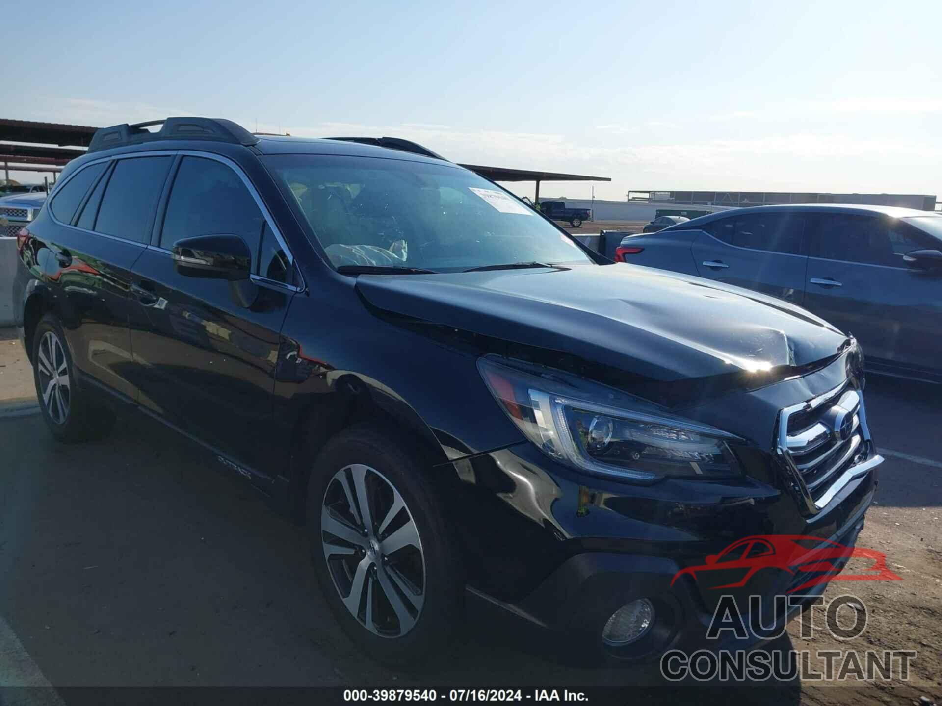 SUBARU OUTBACK 2018 - 4S4BSENCXJ3327701