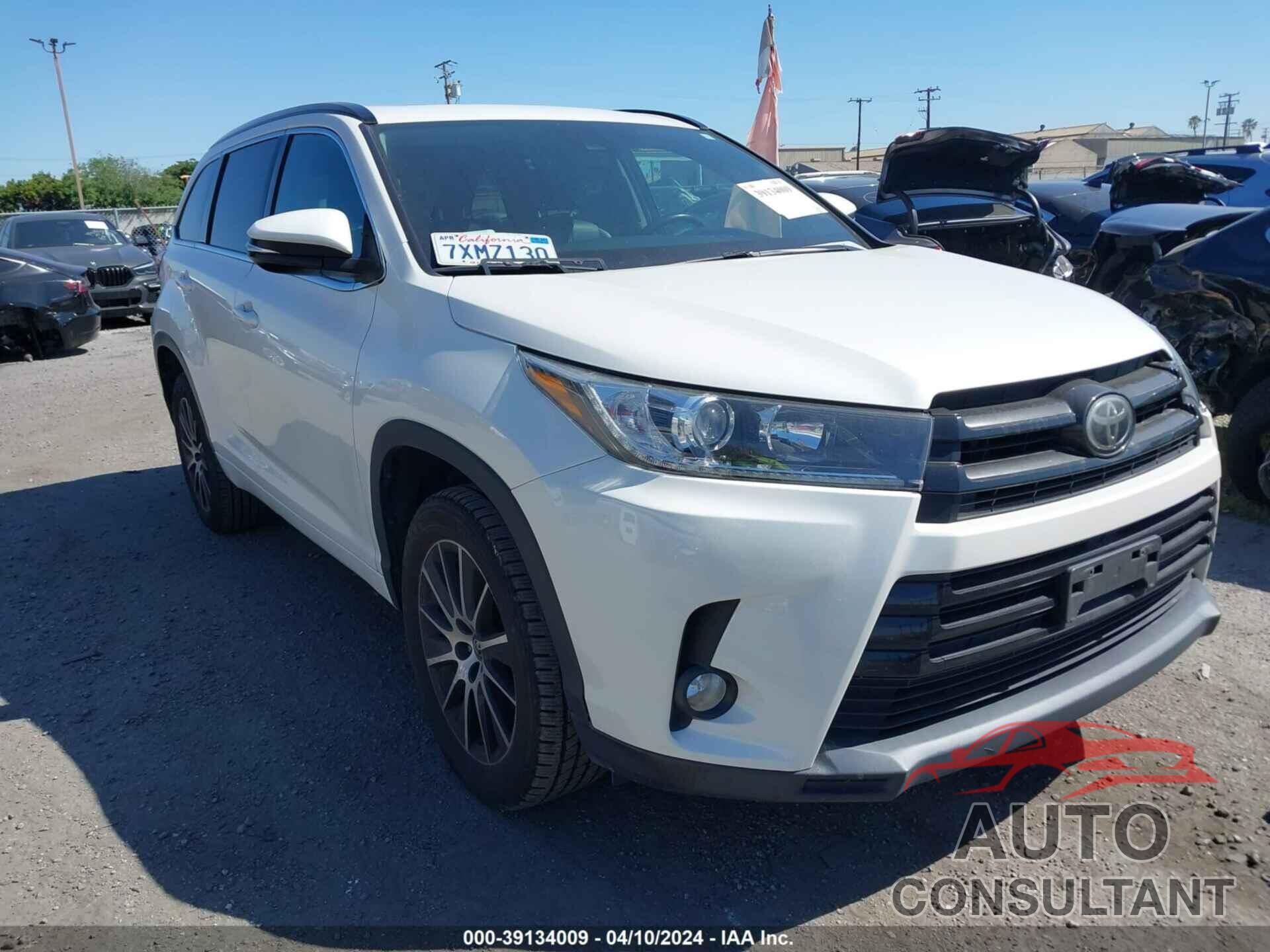 TOYOTA HIGHLANDER 2017 - 5TDKZRFH6HS513925