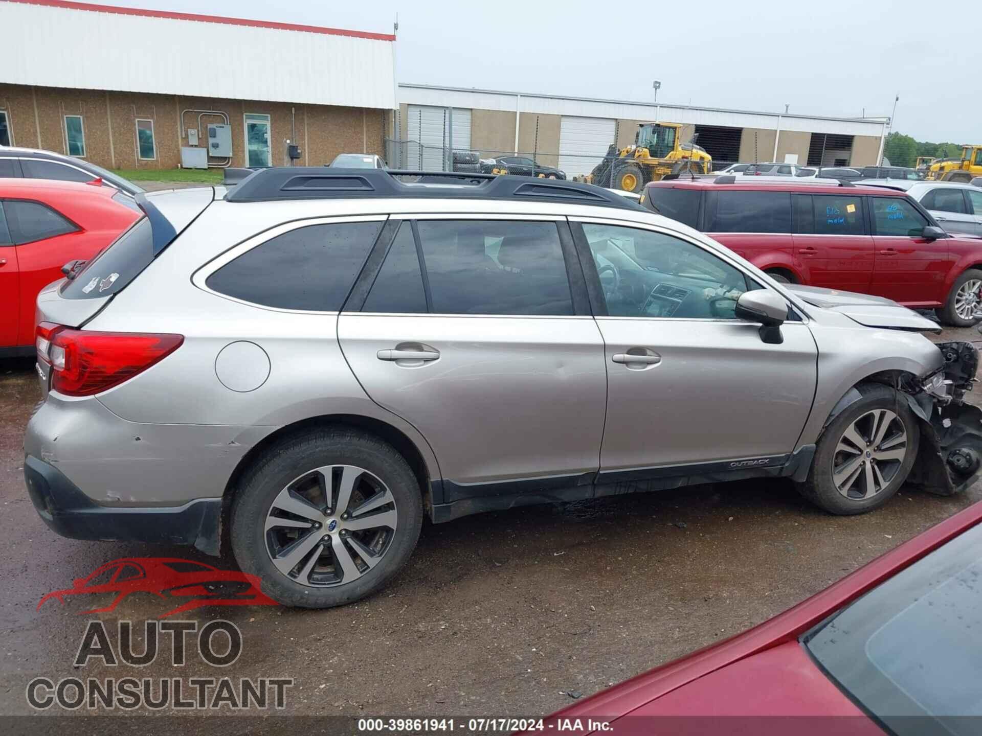 SUBARU OUTBACK 2018 - 4S4BSANC2J3290524