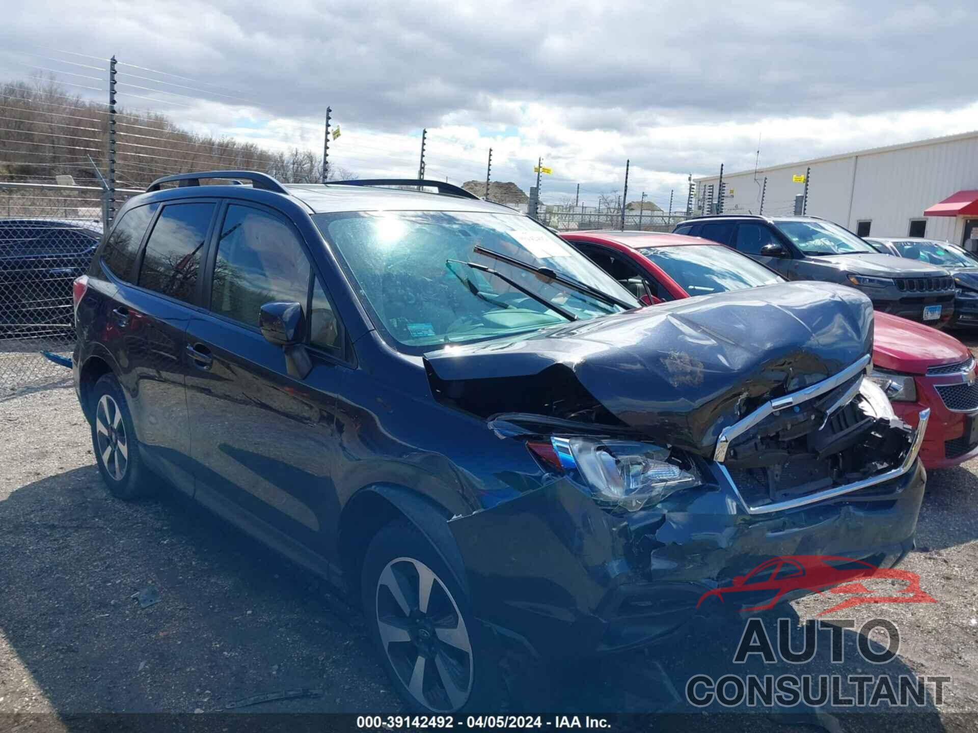 SUBARU FORESTER 2017 - JF2SJAGC3HH448954